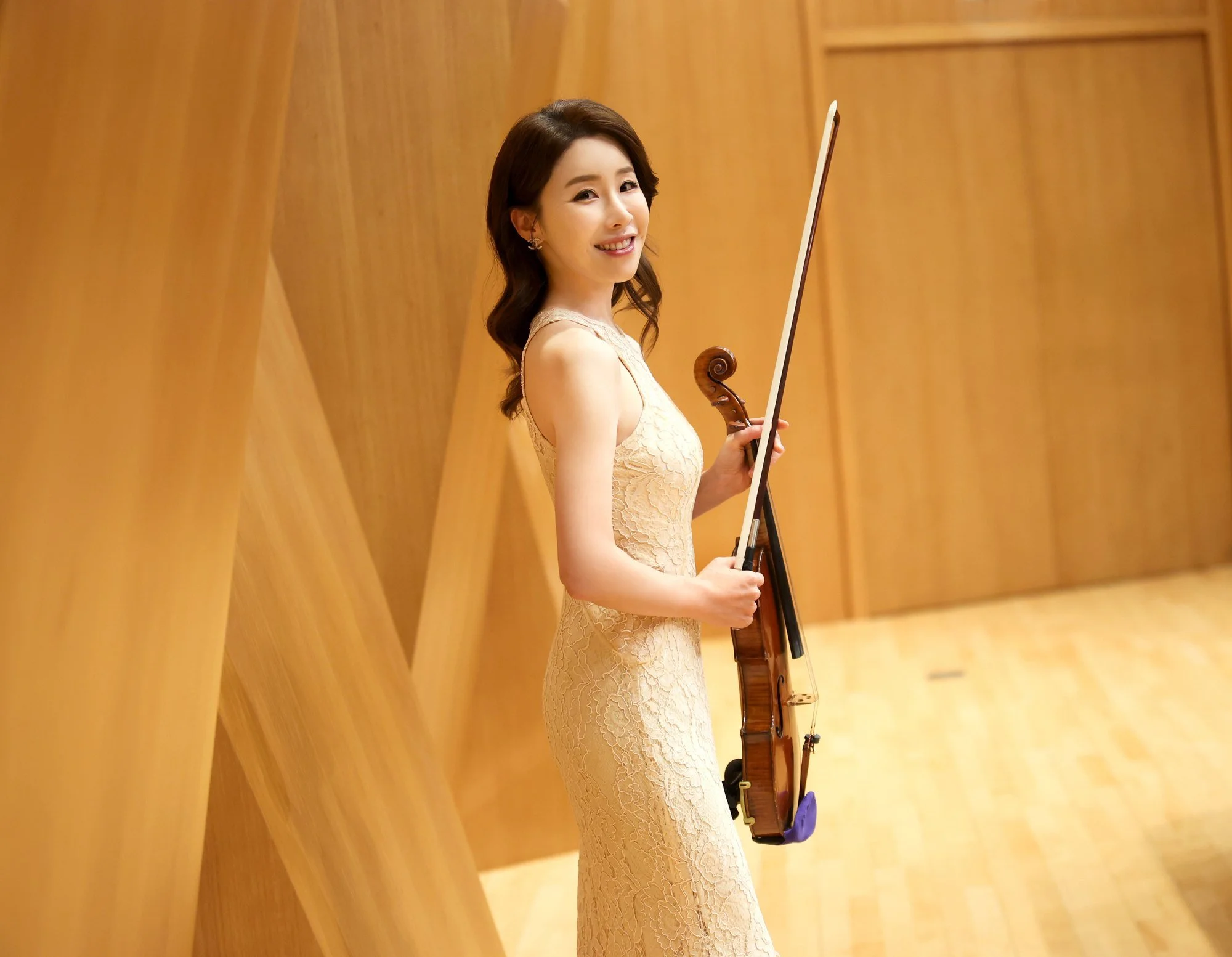 02-amy-dahm-huh-concert-hall.jpg