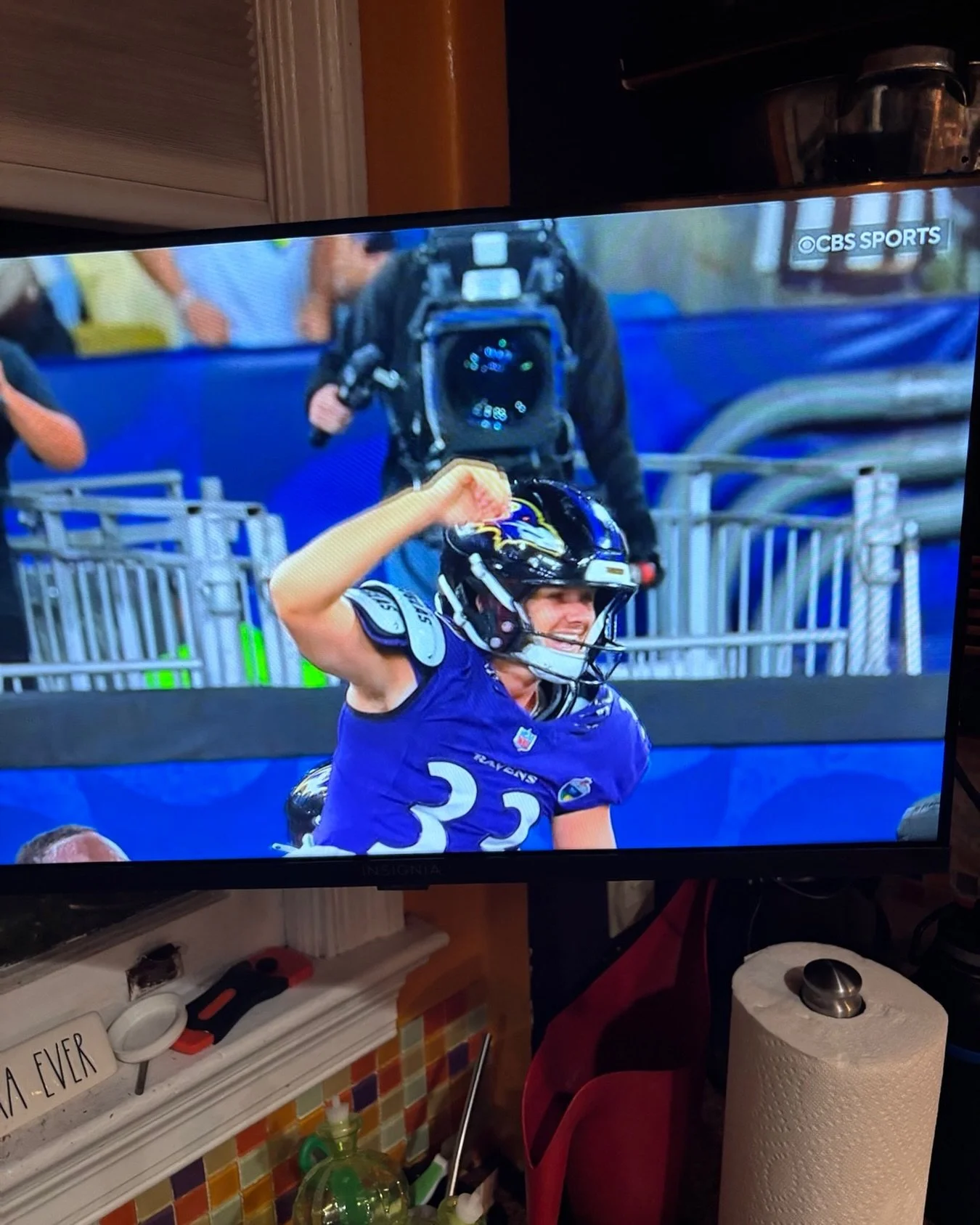 And my Ravens pulled out a tight win over Dem Boys!