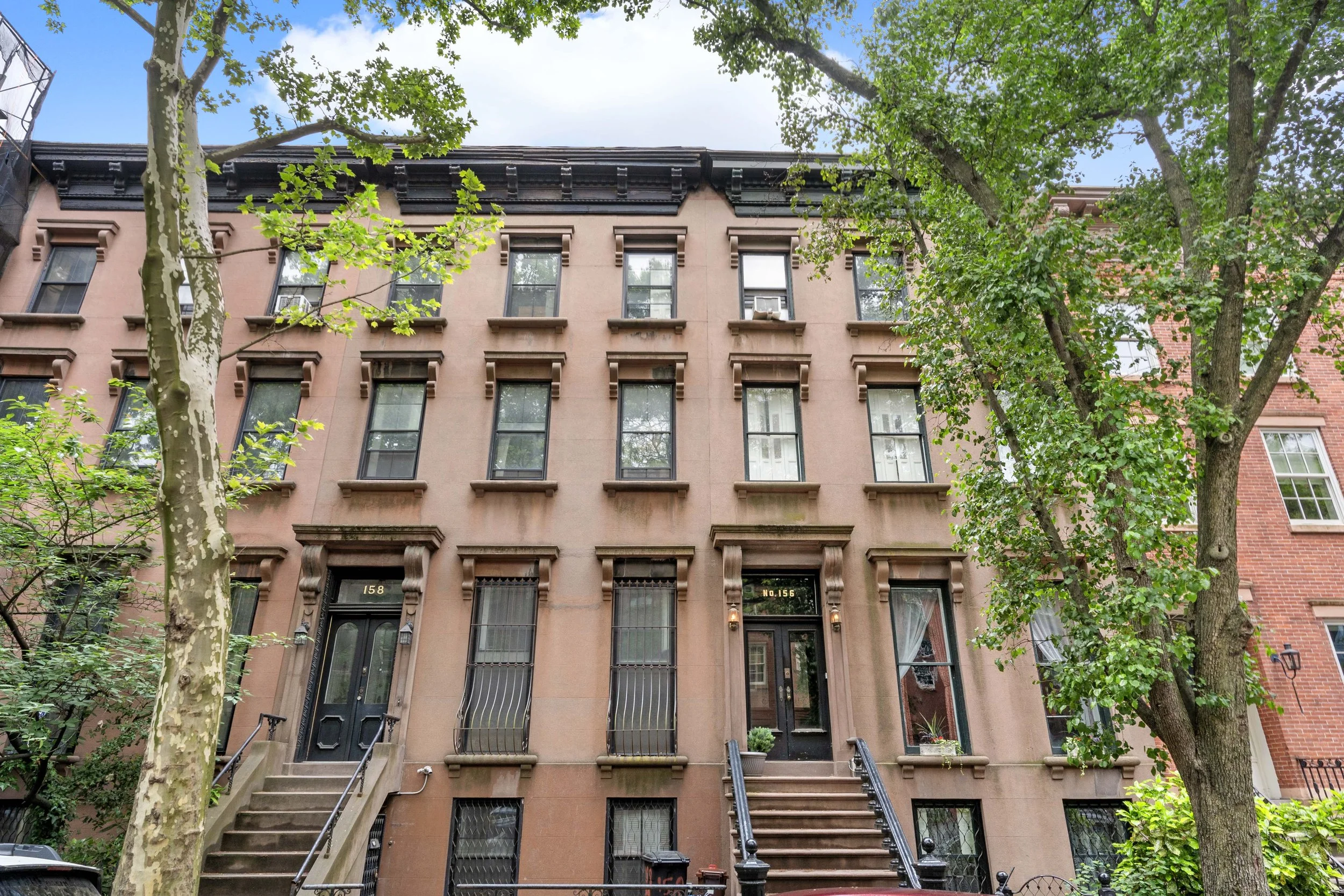 brooklyn new york city property concierge services for investors property management, tenant management, townhome living, estate and weath management, snowbird property management, female owned business, local to boerum hill. aging in place support.