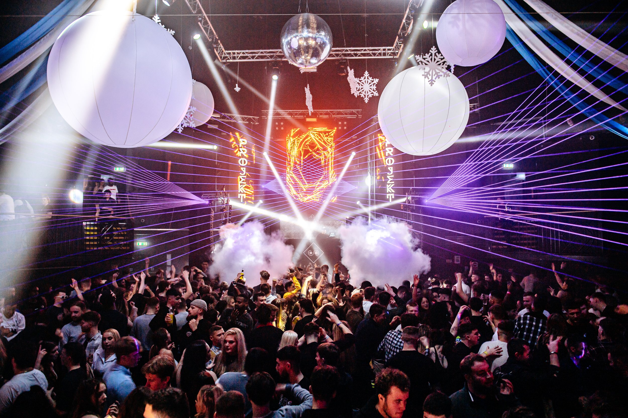 nightlife-photography-Will_Bailey_022.jpg