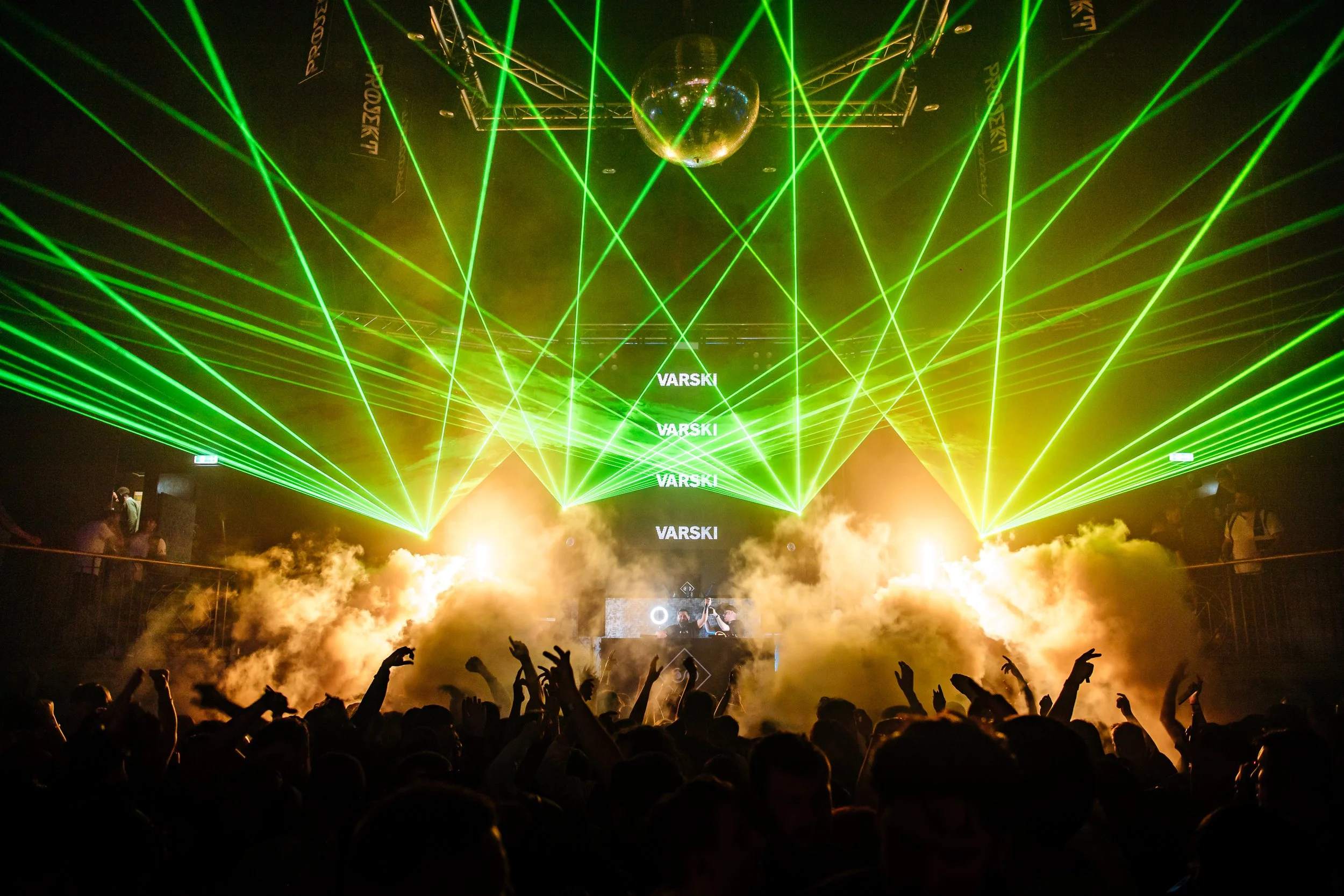nightlife-photography-Will_Bailey_028.jpg