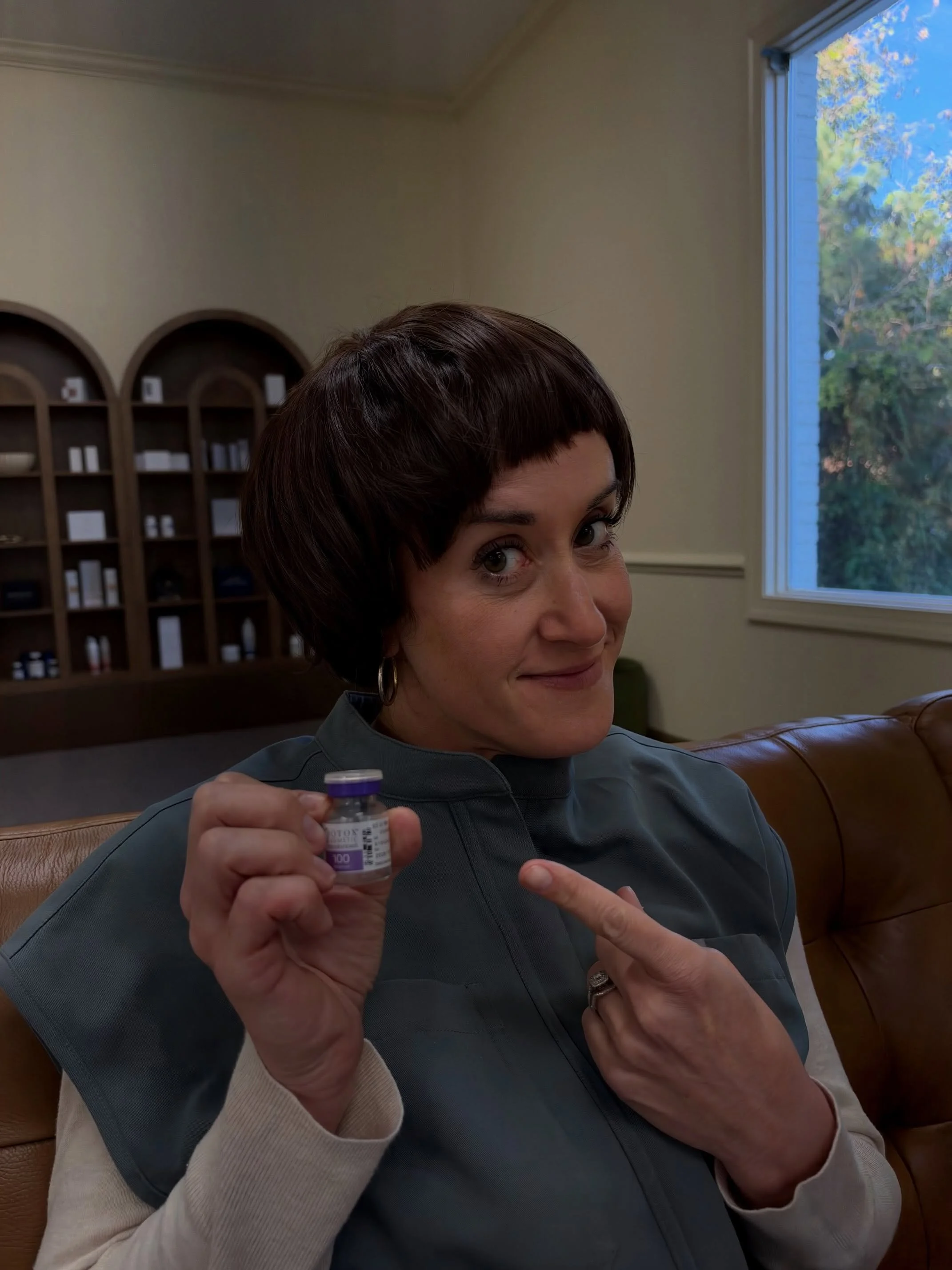 There&rsquo;s $8 Botox&hellip; and there&rsquo;s also $8 haircuts. 💇🏻&zwj;♀️💉

And sometimes, you get exactly what you pay for. 😬😂

When it comes to your FACE, the price per unit shouldn&rsquo;t be the only thing you&rsquo;re considering.

Exper