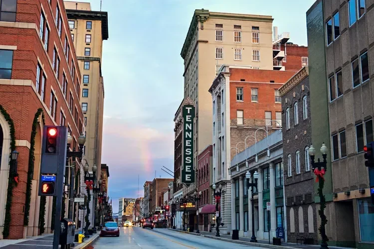 Startup Guide: Knoxville