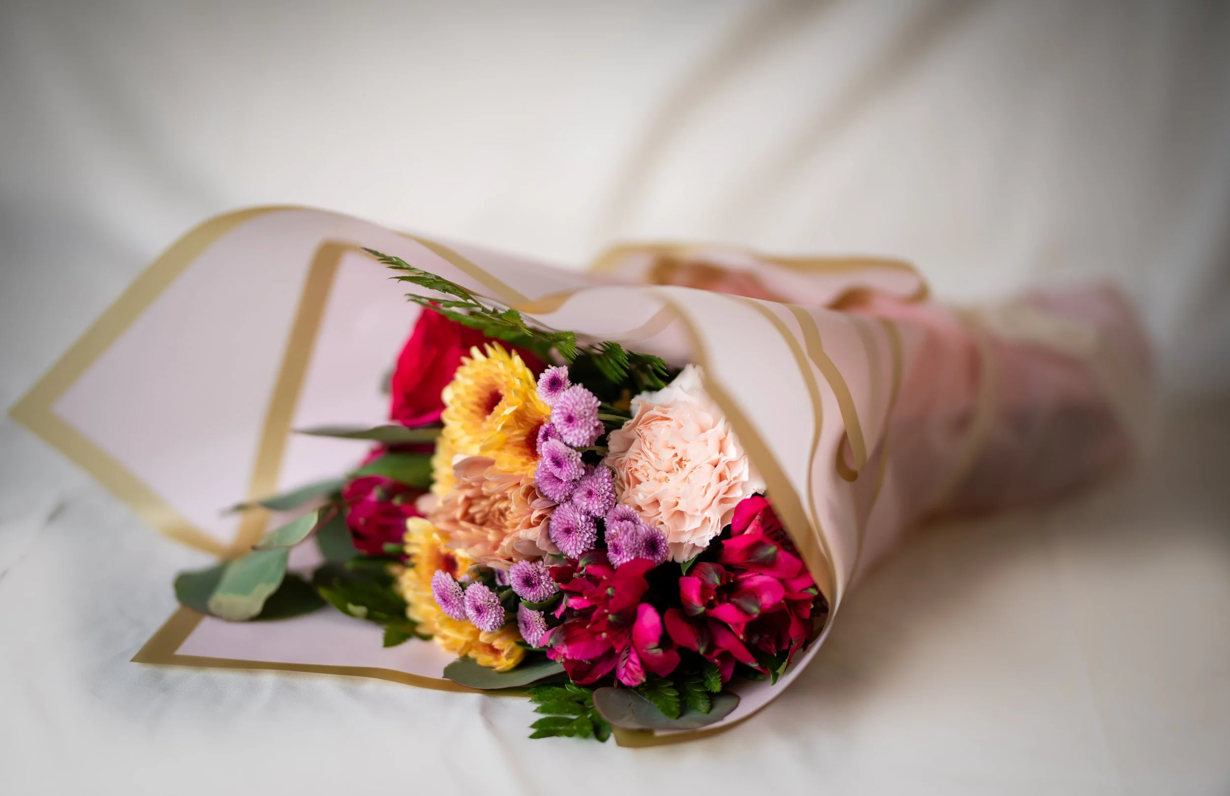 wrapped bouquet pink top2.jpg