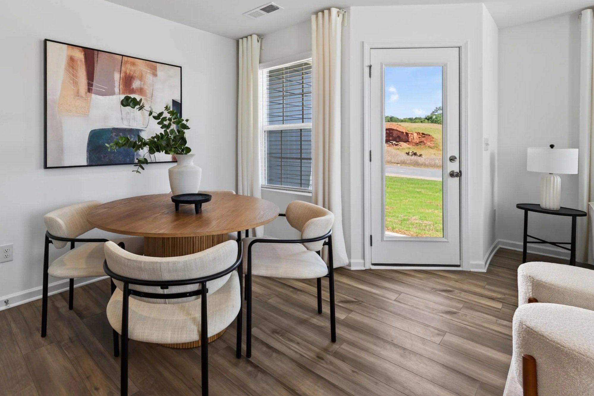2540+5th+STREET+NE+HICKORY-12.jpg