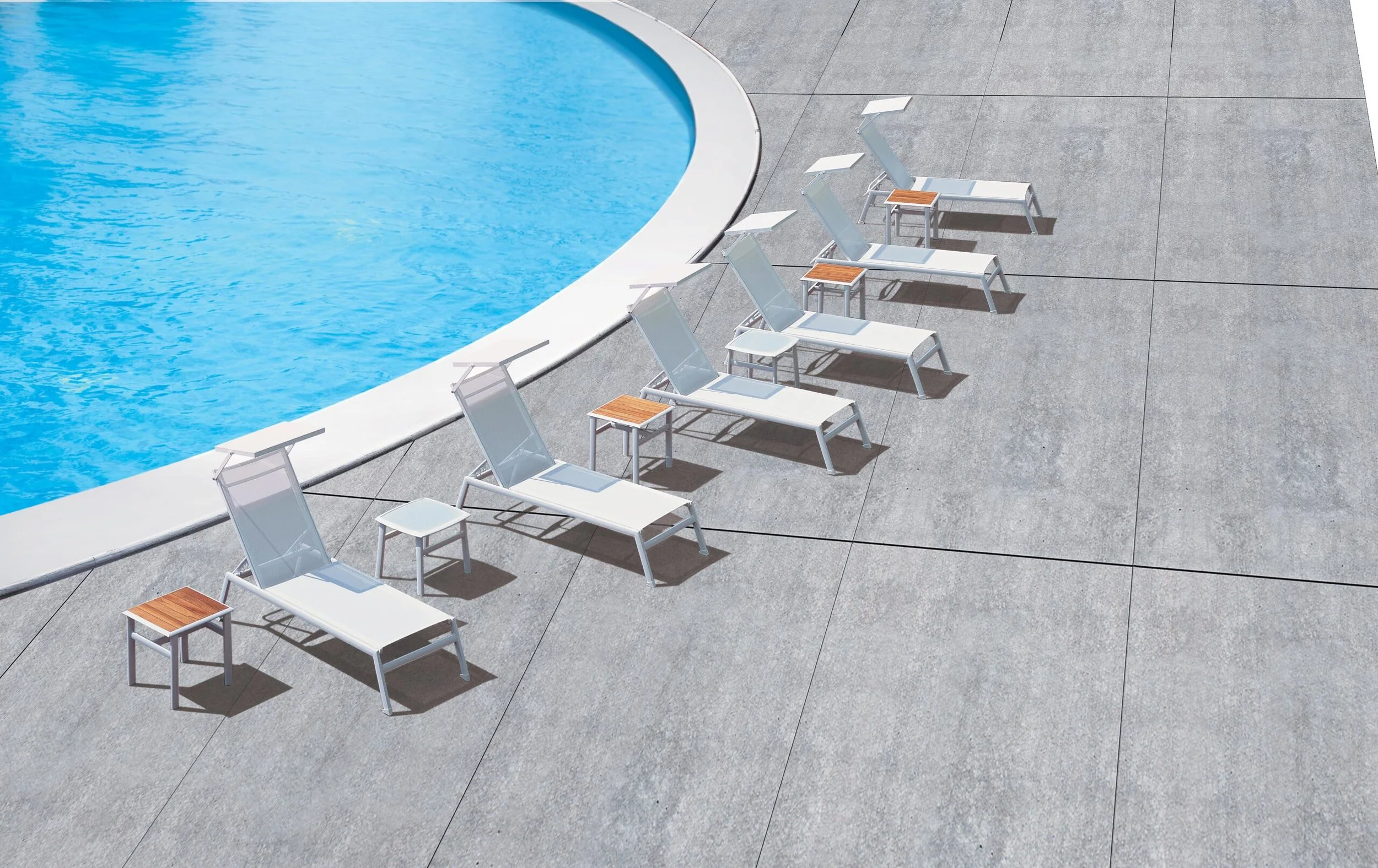 jupiter-sunlounger-with-shade-with-jupiter-end-table-with-teak-2-scaled-1.jpg