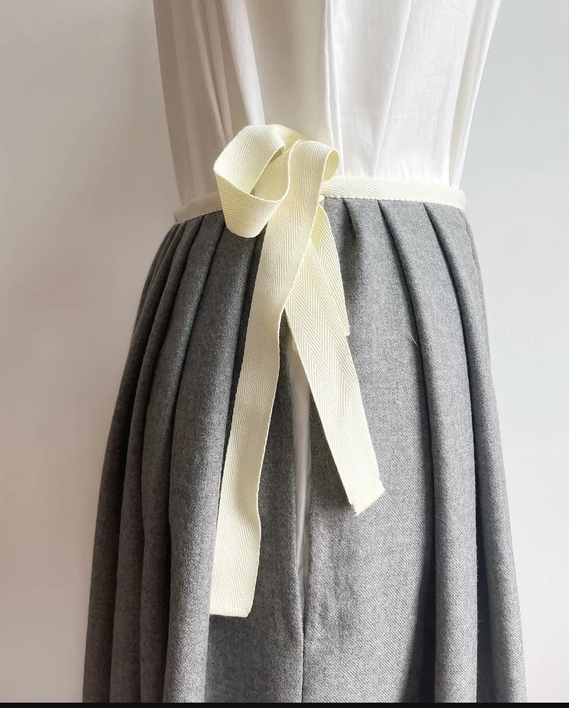 18th Century Chemise & Underskirt