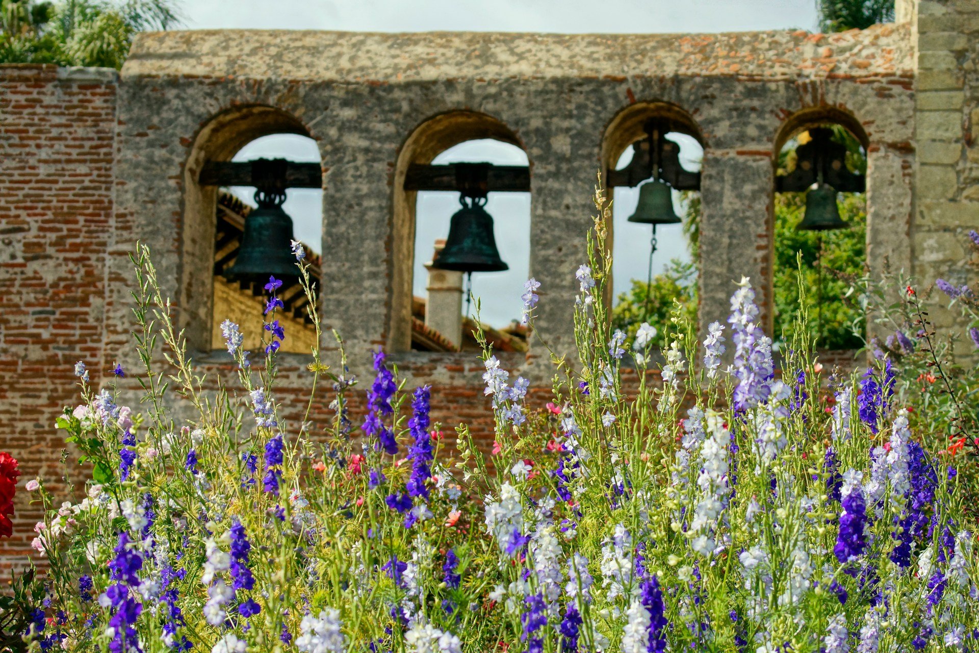The mission bells in San Juan Capistrano, California - Mat Just Appraisals Inc.