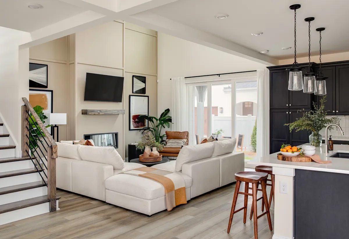 Lucere_501_Catena_Living.webp