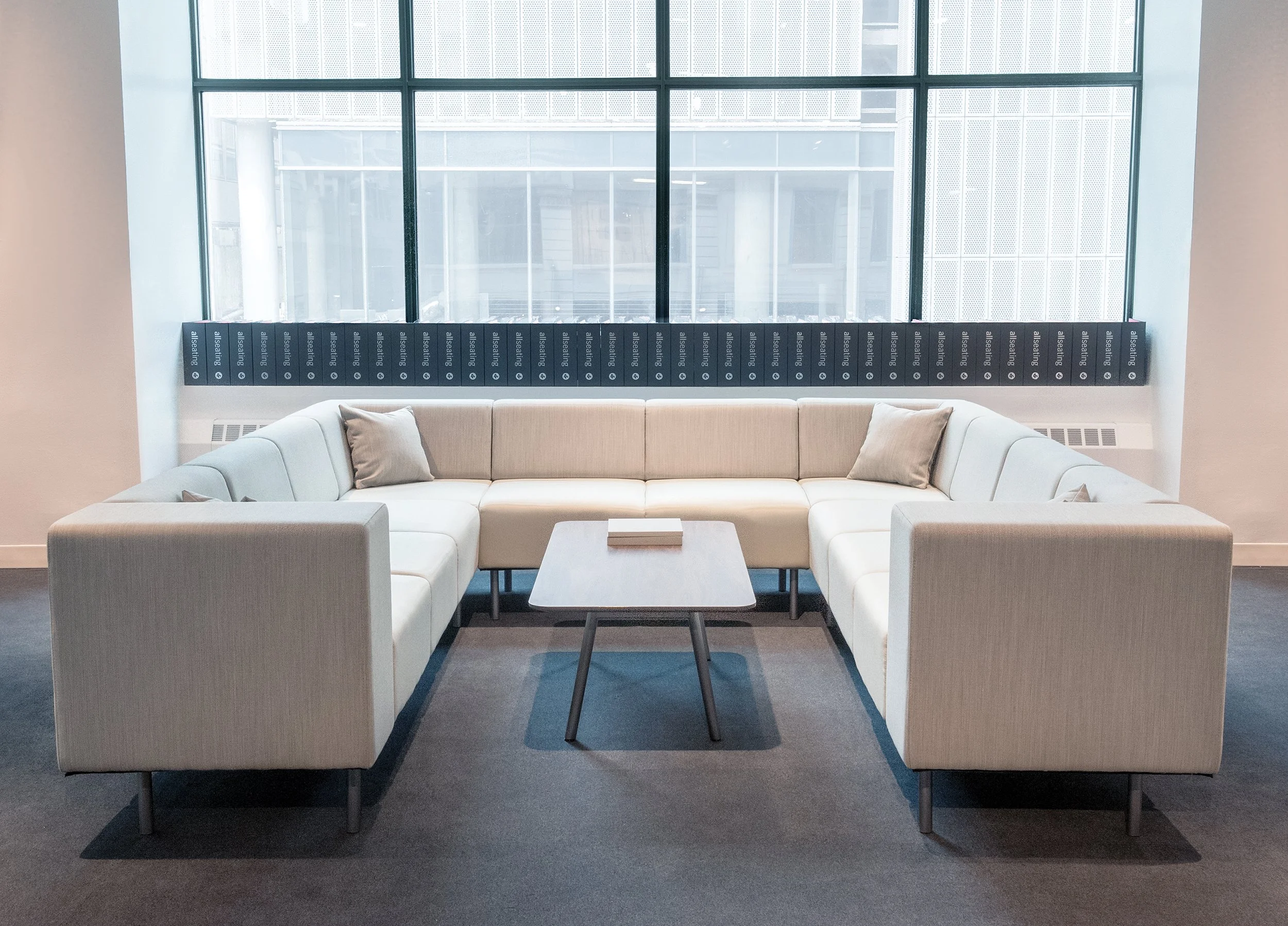 Allseating_Exchange_In Situation_02 low res.jpg