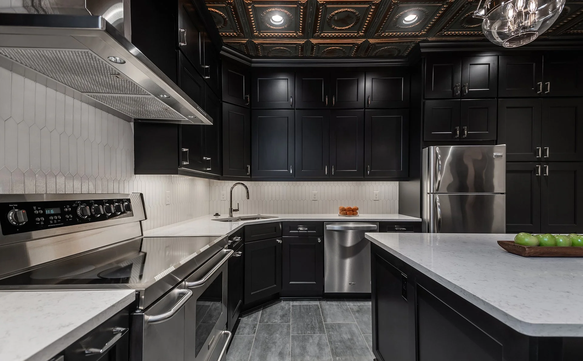 1017 GALVESTON AVE003.jpg