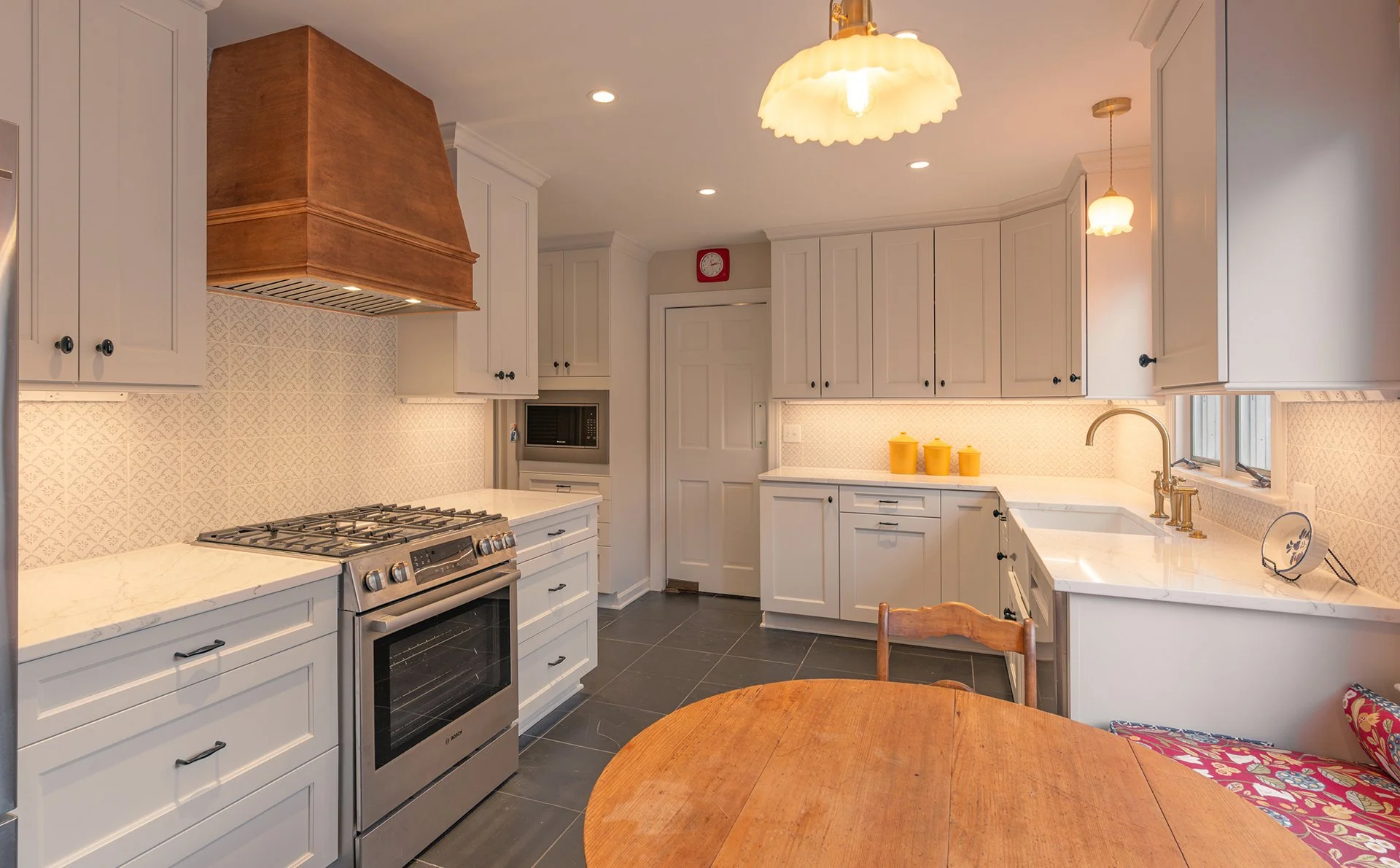 640-Canterbury-Lane-SewickleY-007.JPG