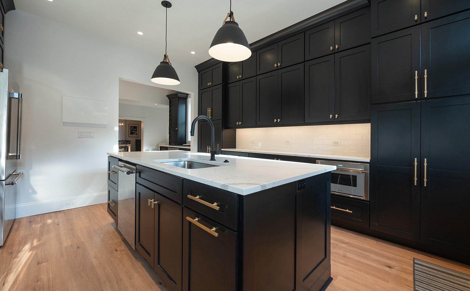 5424 Howe St - 015.jpg