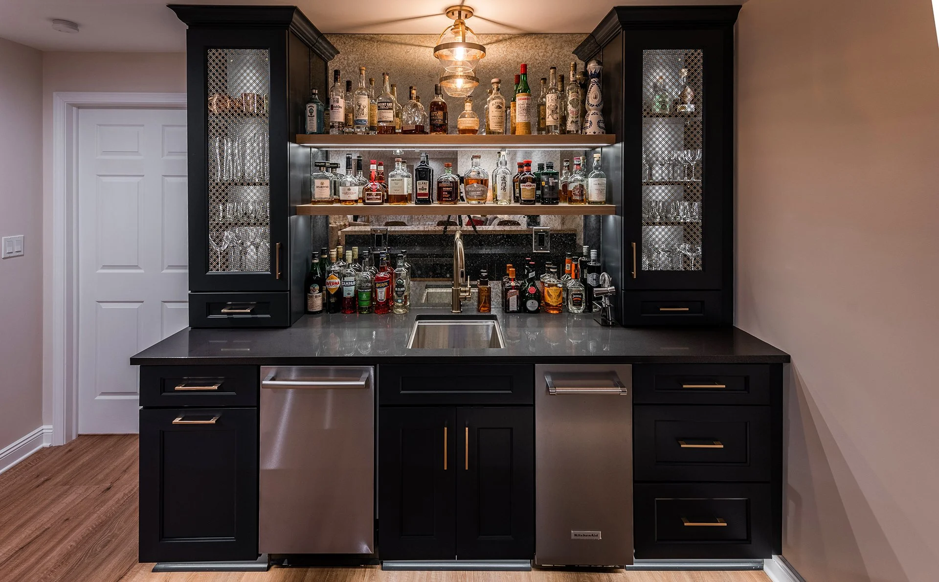  Basement, Interior, Cabinets 