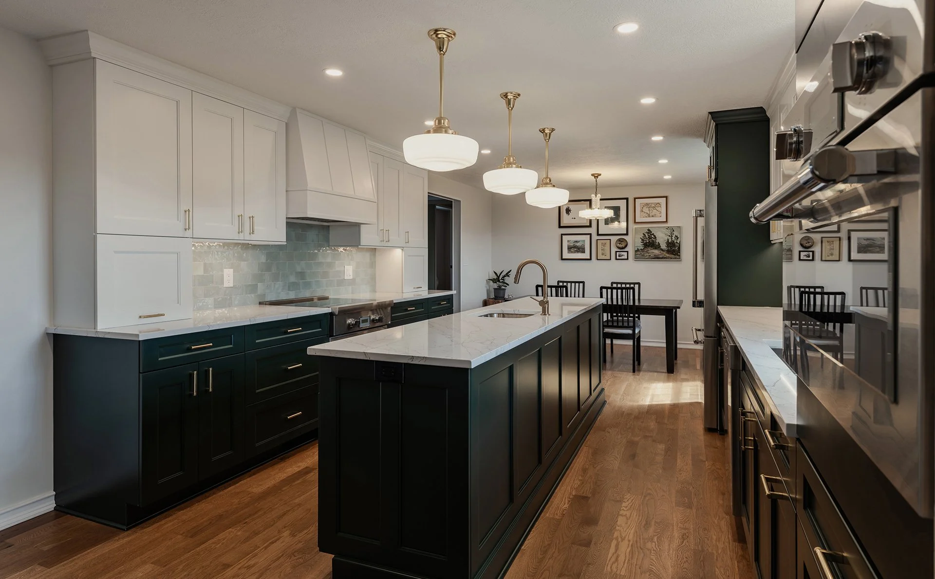  Kitchen, Interior, Cabinets 