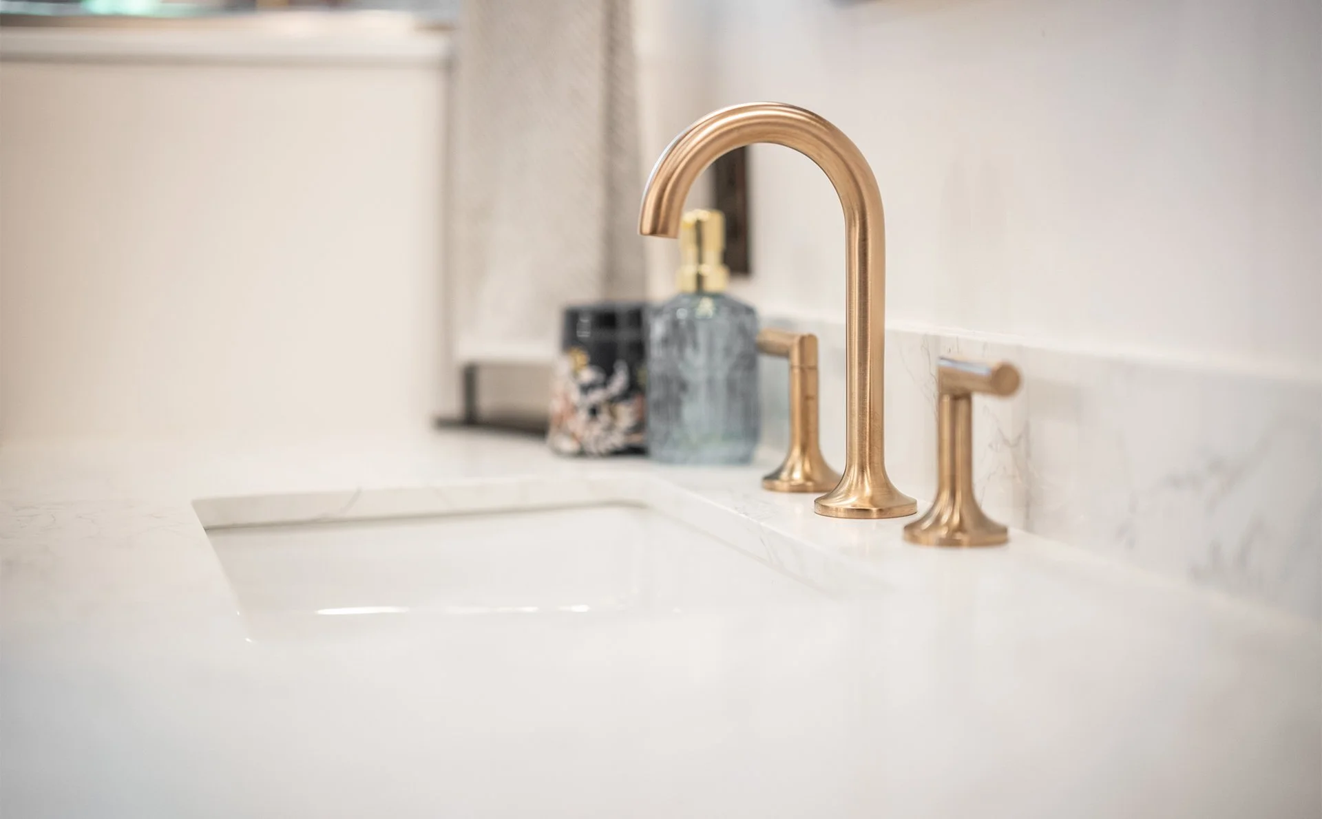 Wilkinsburg bathroom remodeled by J. Francis