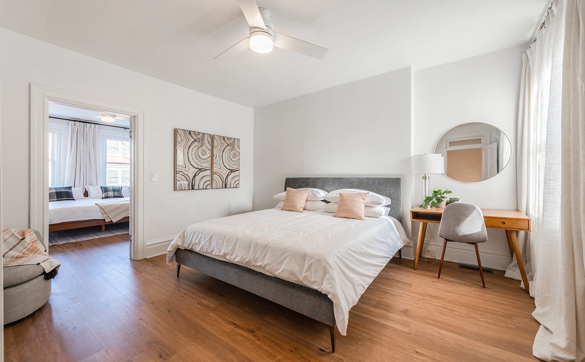 5424 Howe St - 038.jpg