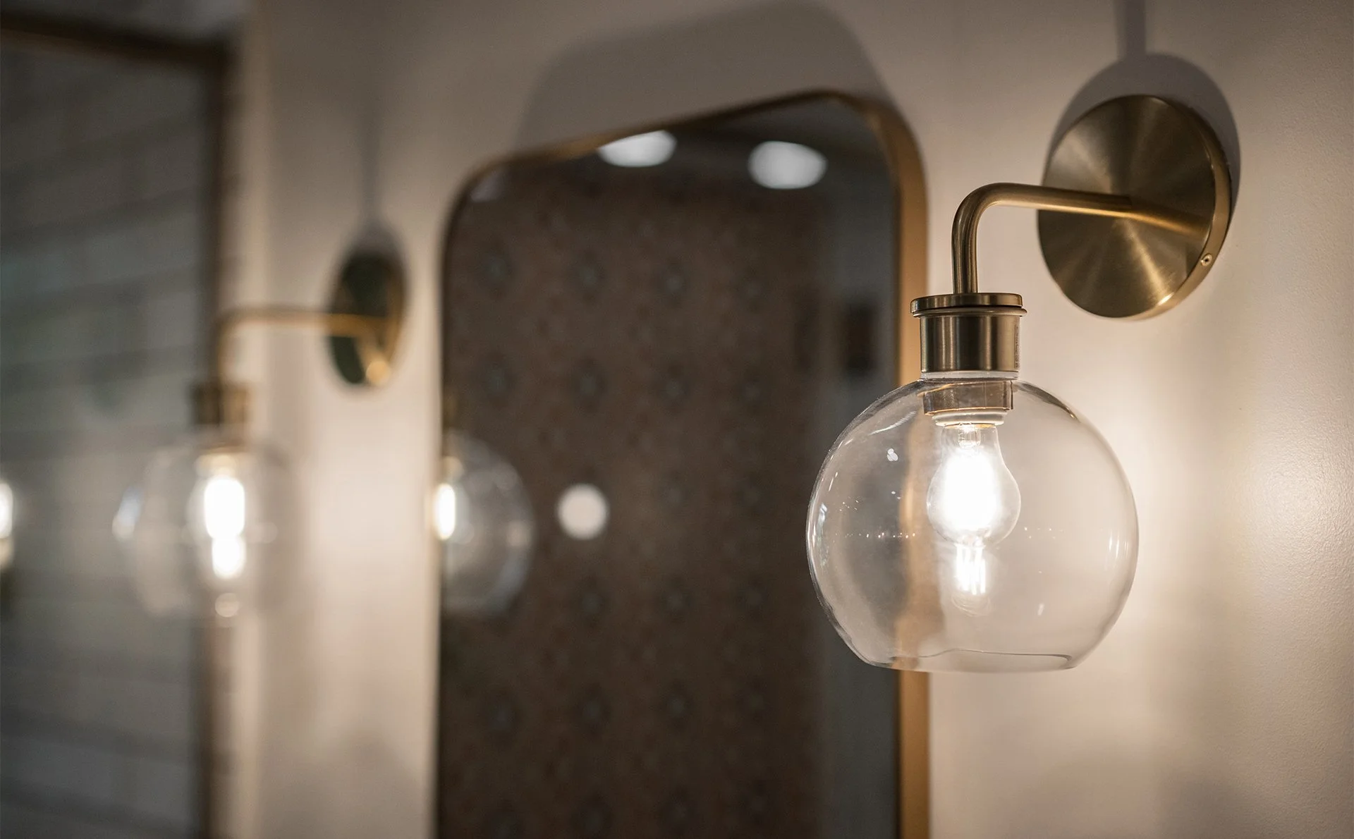  Details, Lighting 