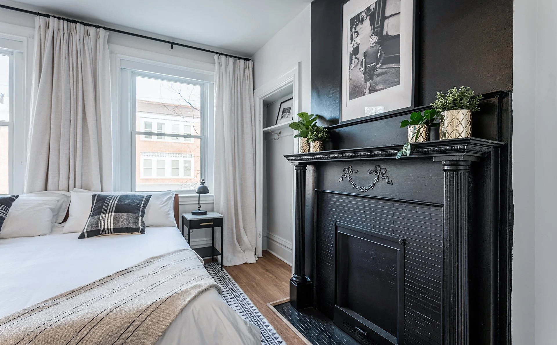  Interior, Bedroom 