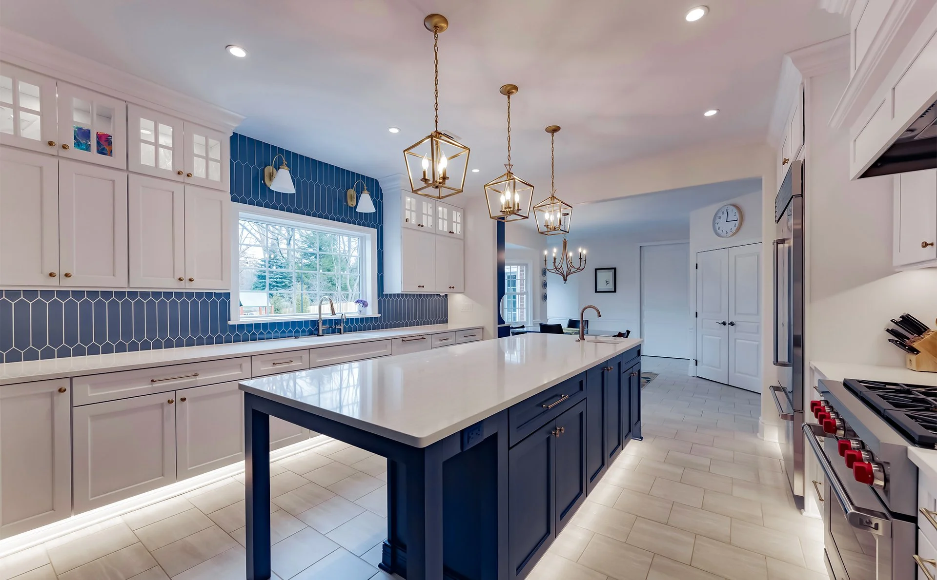 2609 Carriage House Dr_001.jpg