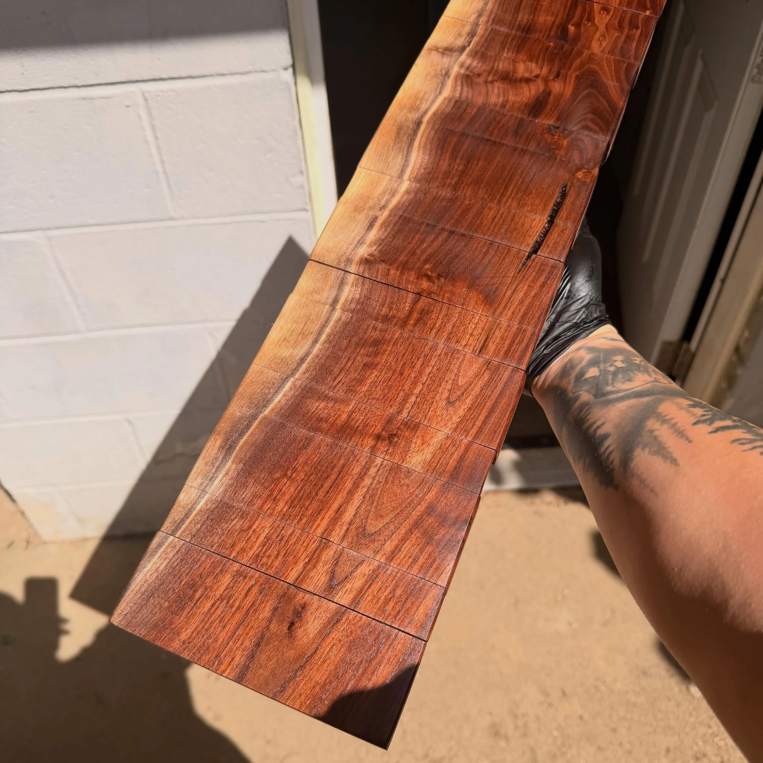 Get yourself the best looking hat/coat/anything hanger out on the market! This new product is live on the shop today and can be completely customized to your liking! 🪵🔥

#TimberAndFlame
#customwoodworking 
#handmadewoodwork 
#cuttingboard 
#woodwor
