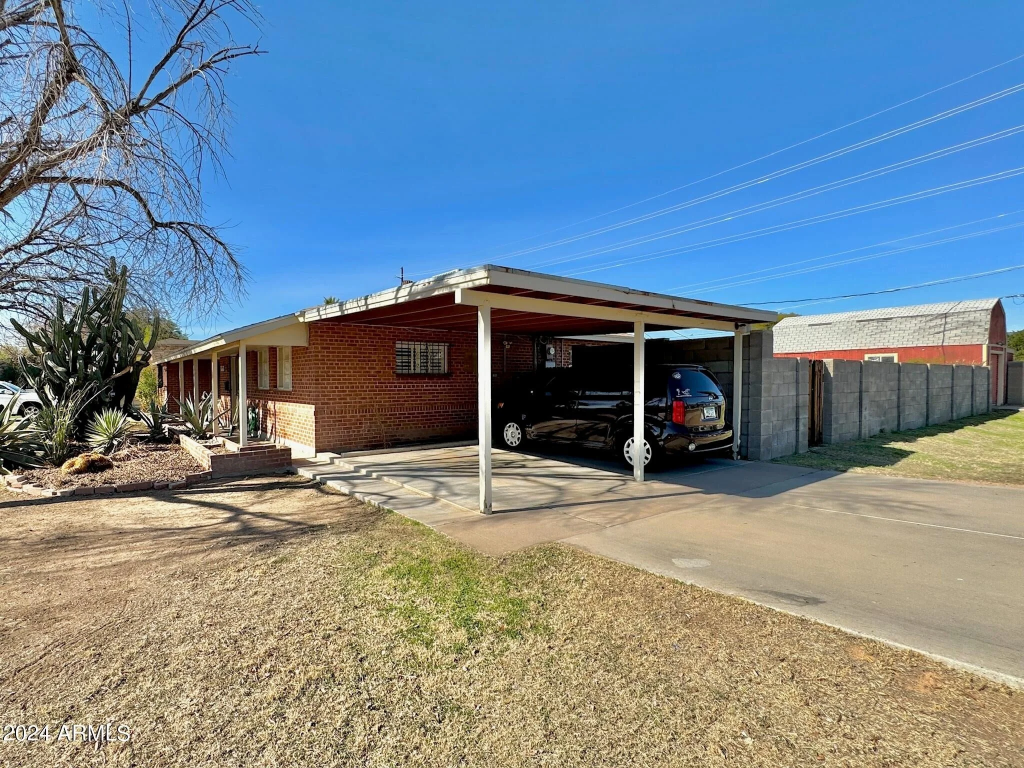 carport.jpg