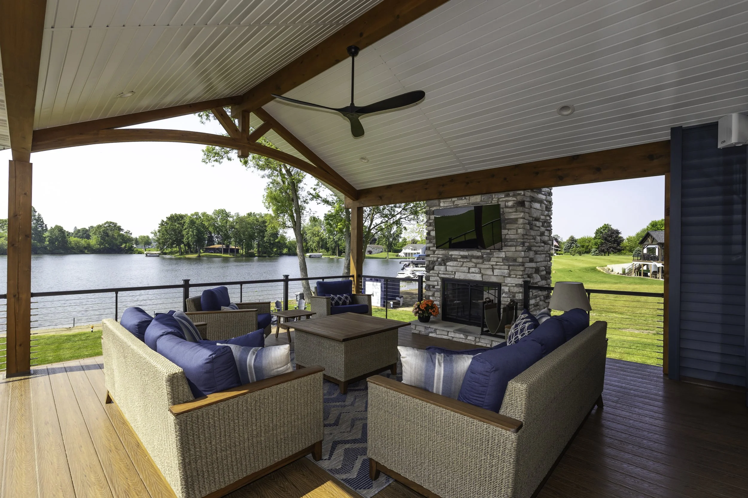 Nakoff_Upper Deck 1.jpg