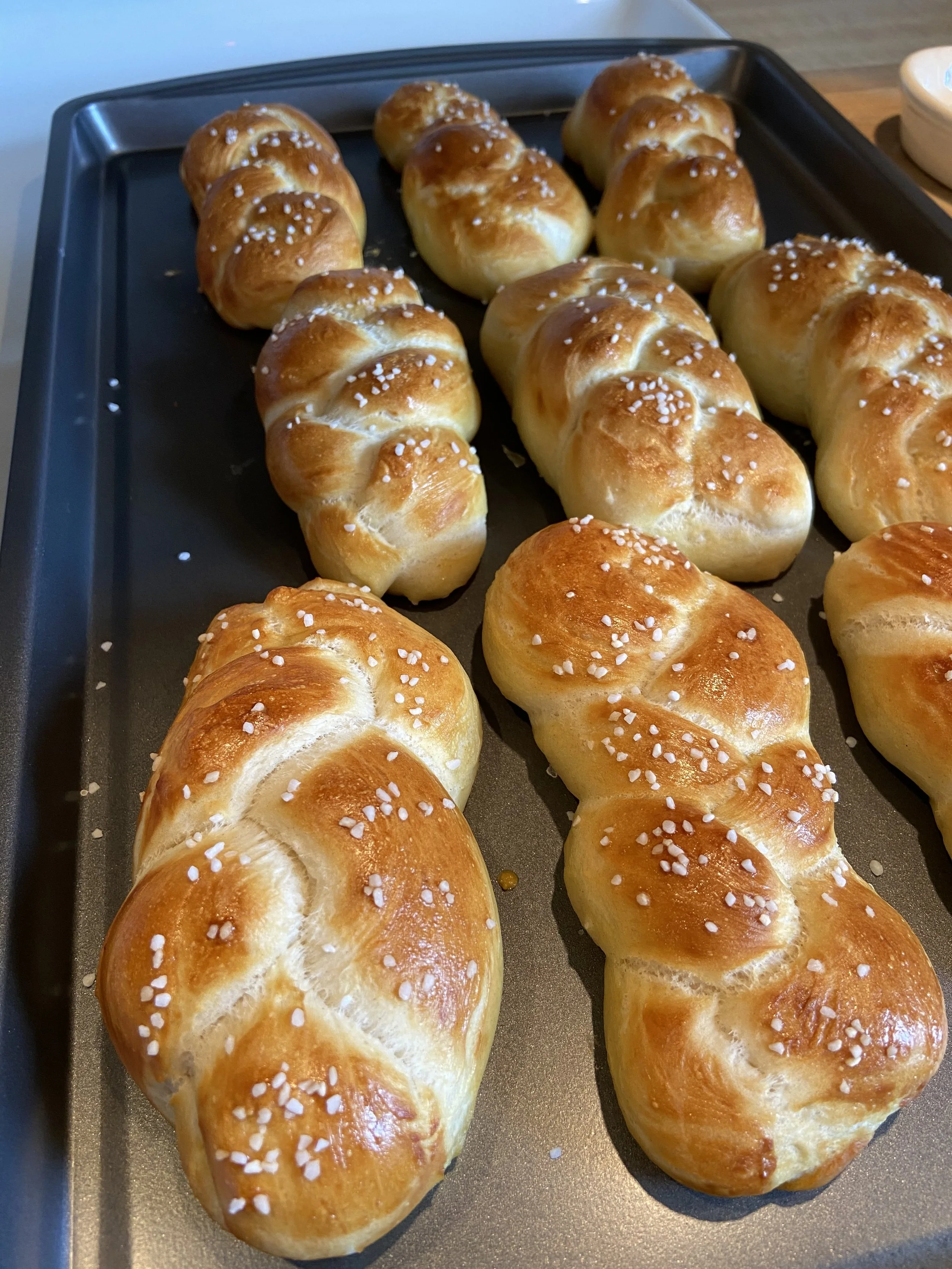 Soft Pretzel Braids