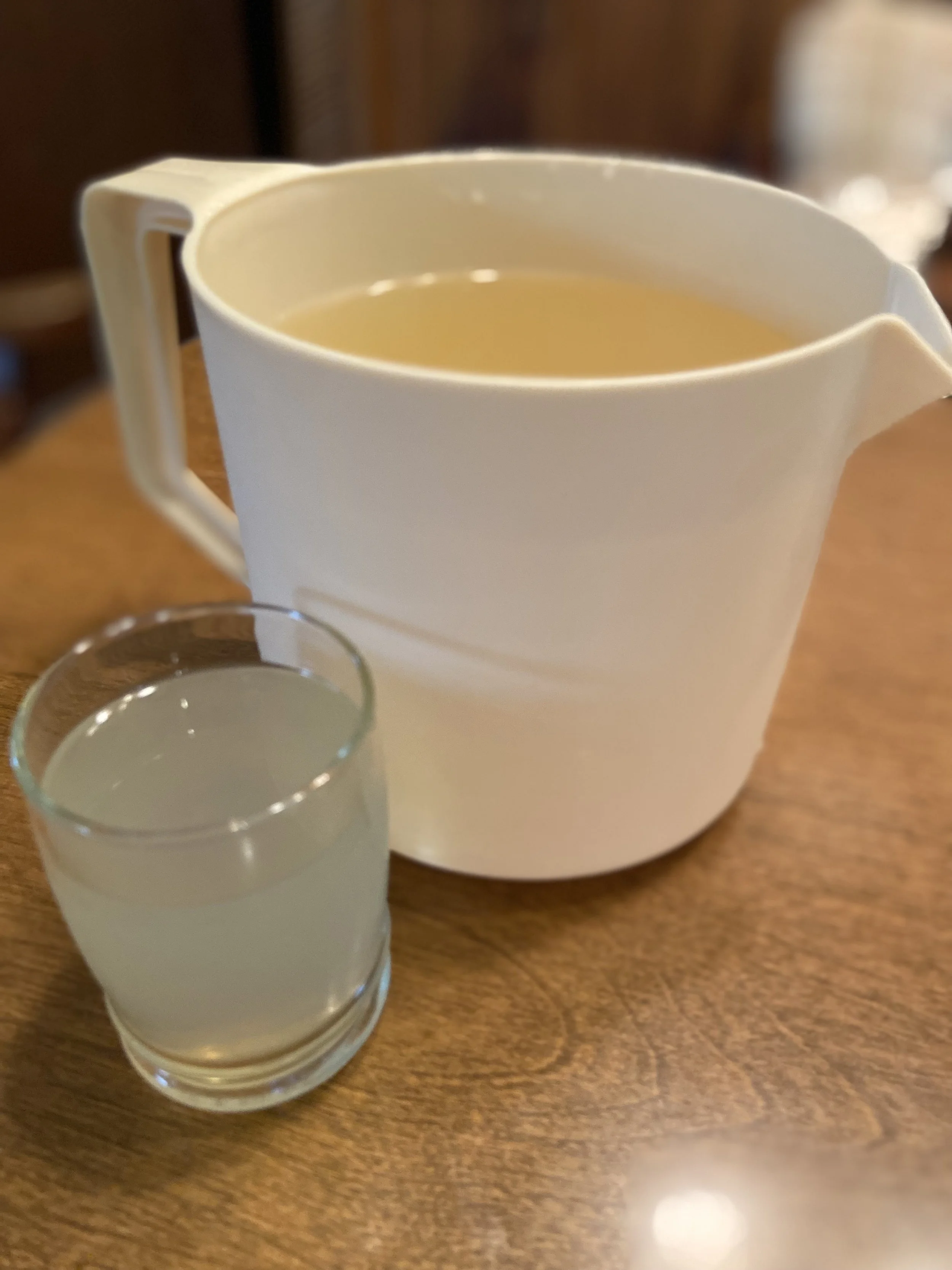 Easy Honey Lemonade
