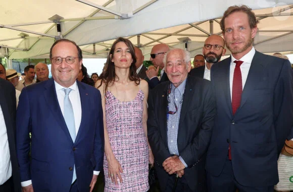 7461838-exclusif-francois-hollande-charlotte-580x0-2.webp