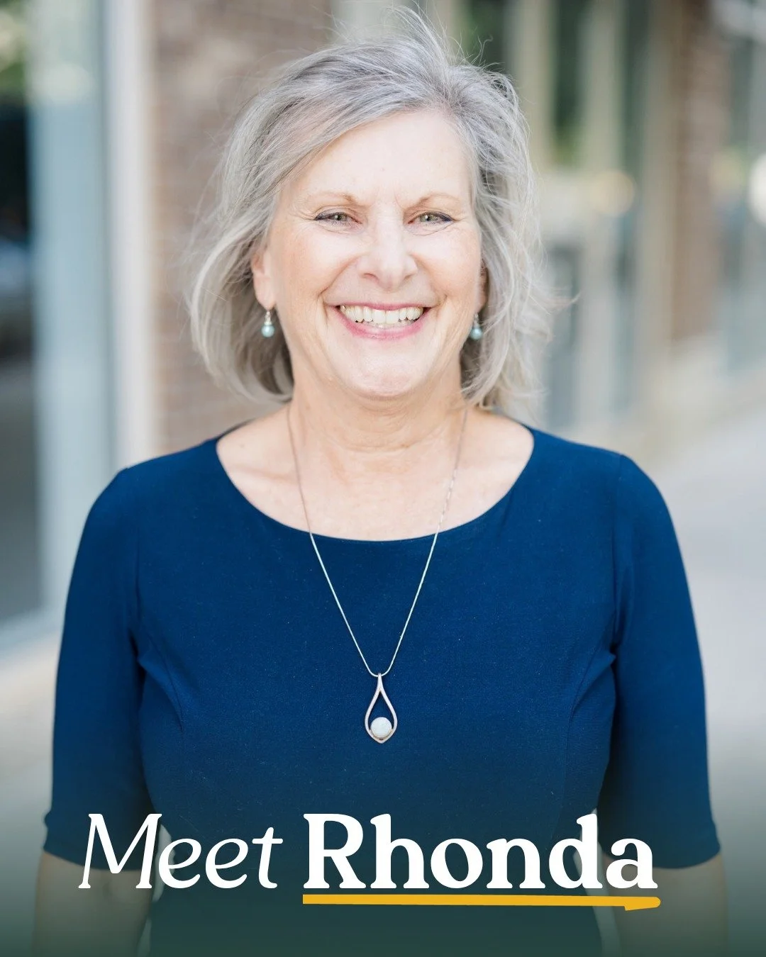 Meet our Senior Living Advisor, Rhonda Fogleman! ✨

Rhonda brings more than 23 years of experience in senior living, most recently as a Marketing and Admissions Director. Her favorite part of the work has always been getting to know seniors and heari