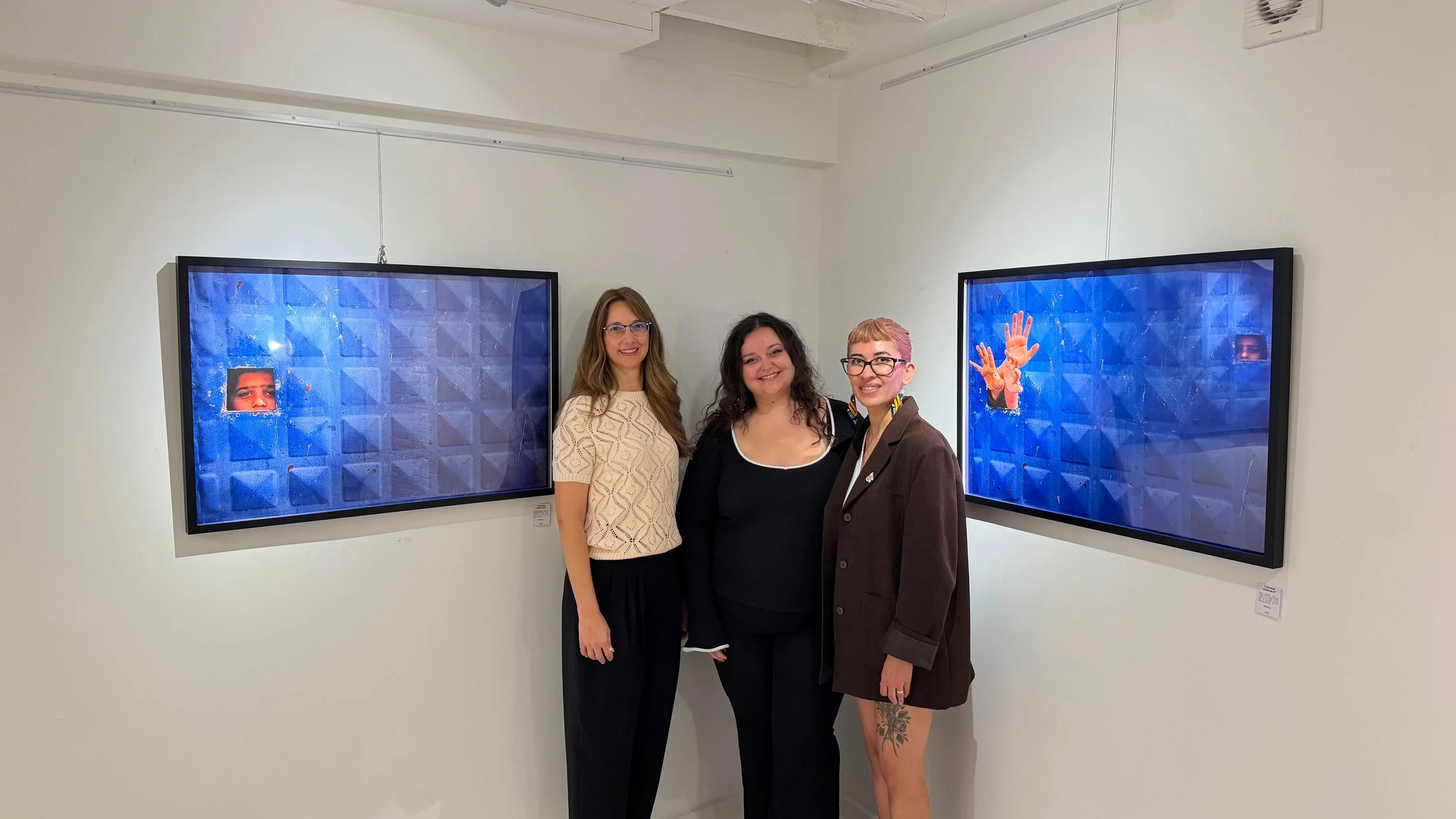 hurriyet.com.tr - Güneş Kaplan's first solo exhibition in London attracted considerable attention.