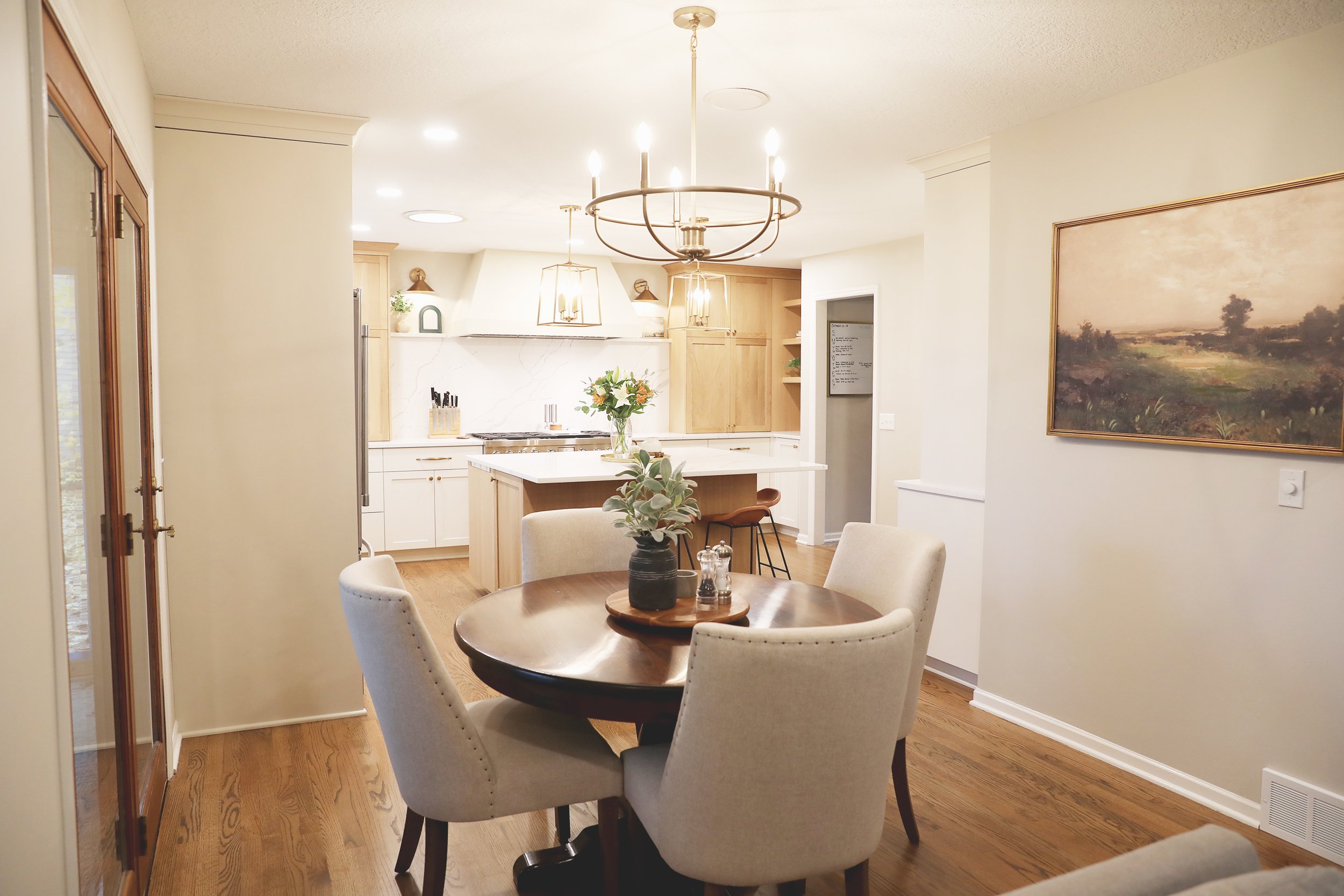 Lake-Studio-Design-Build-Traditional-Dining-Room-Chanhassen.jpg