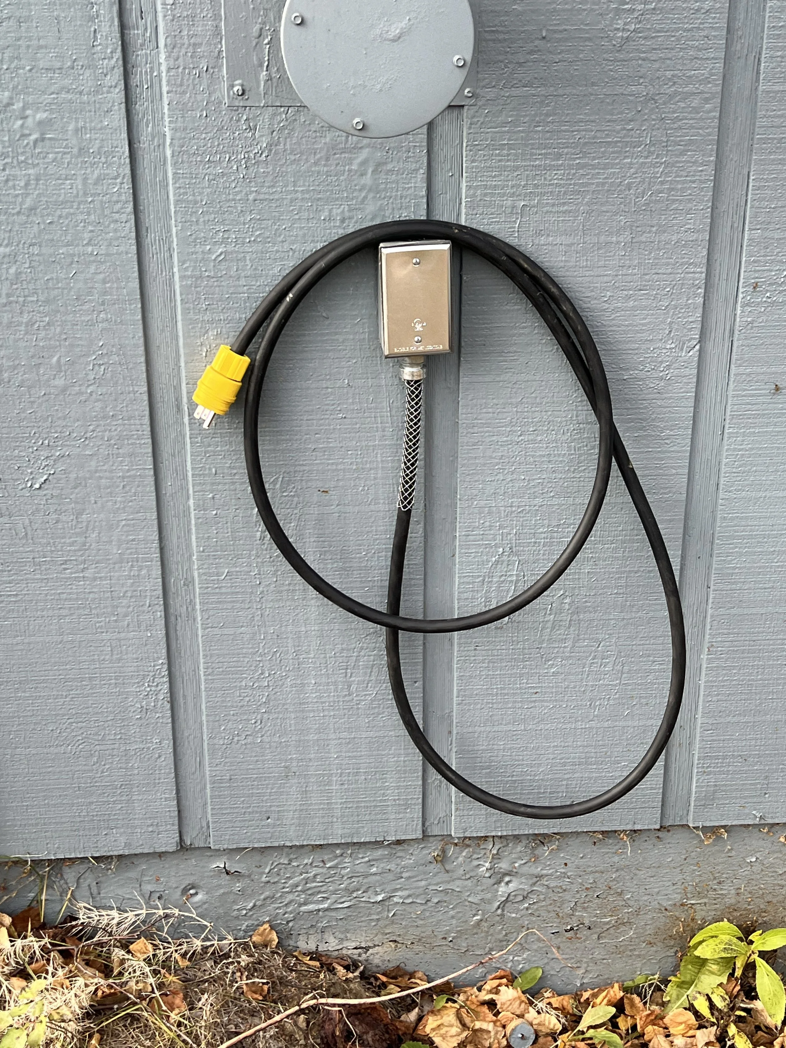 Generator inlet box for portable backup power connection