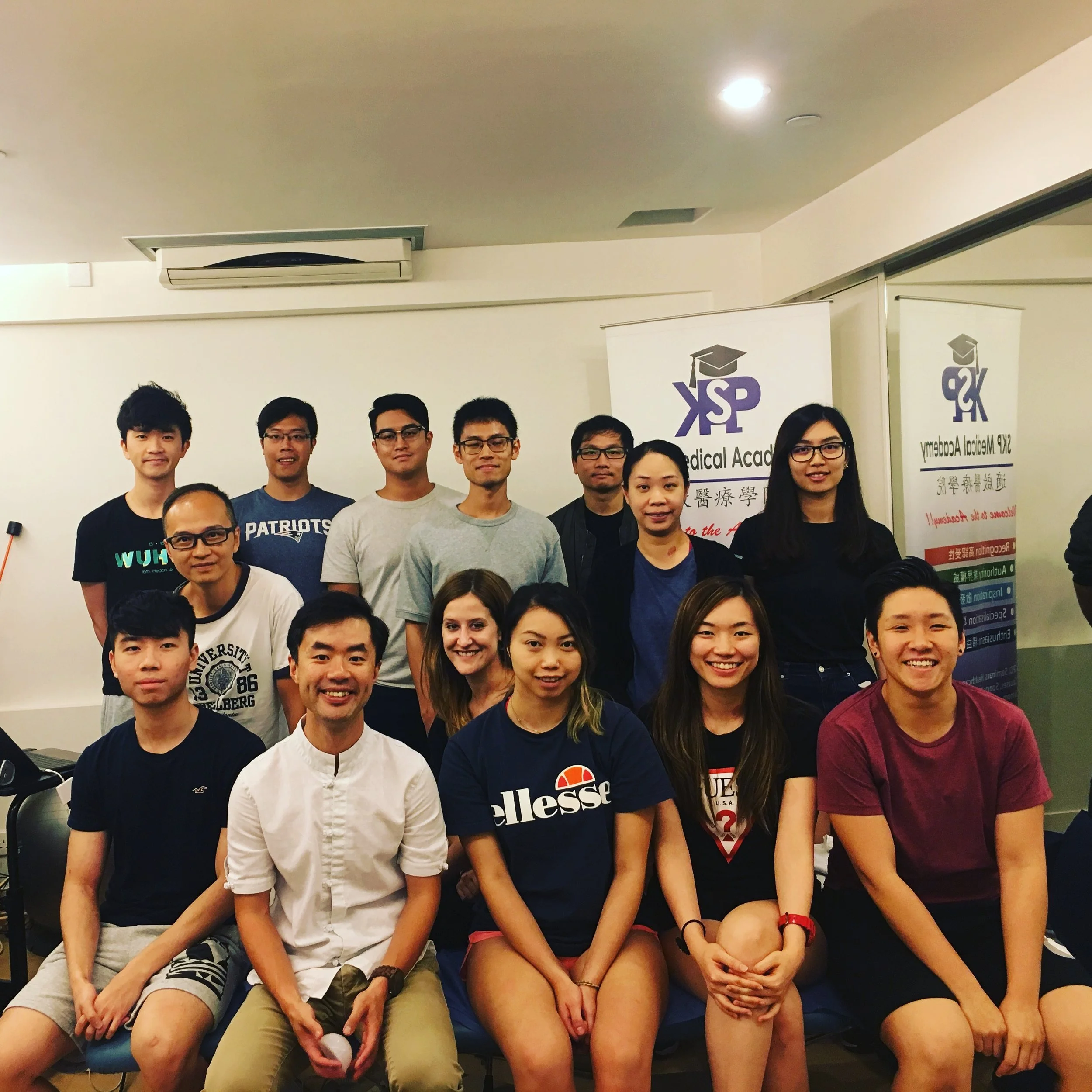 A group of photo of physiotherapists after joining Physio Kenny Yu's fascial mobilisation workshop since 2016. This photo took in 2017 and from the smiling face of students showed they learned a lot from Kenny.
