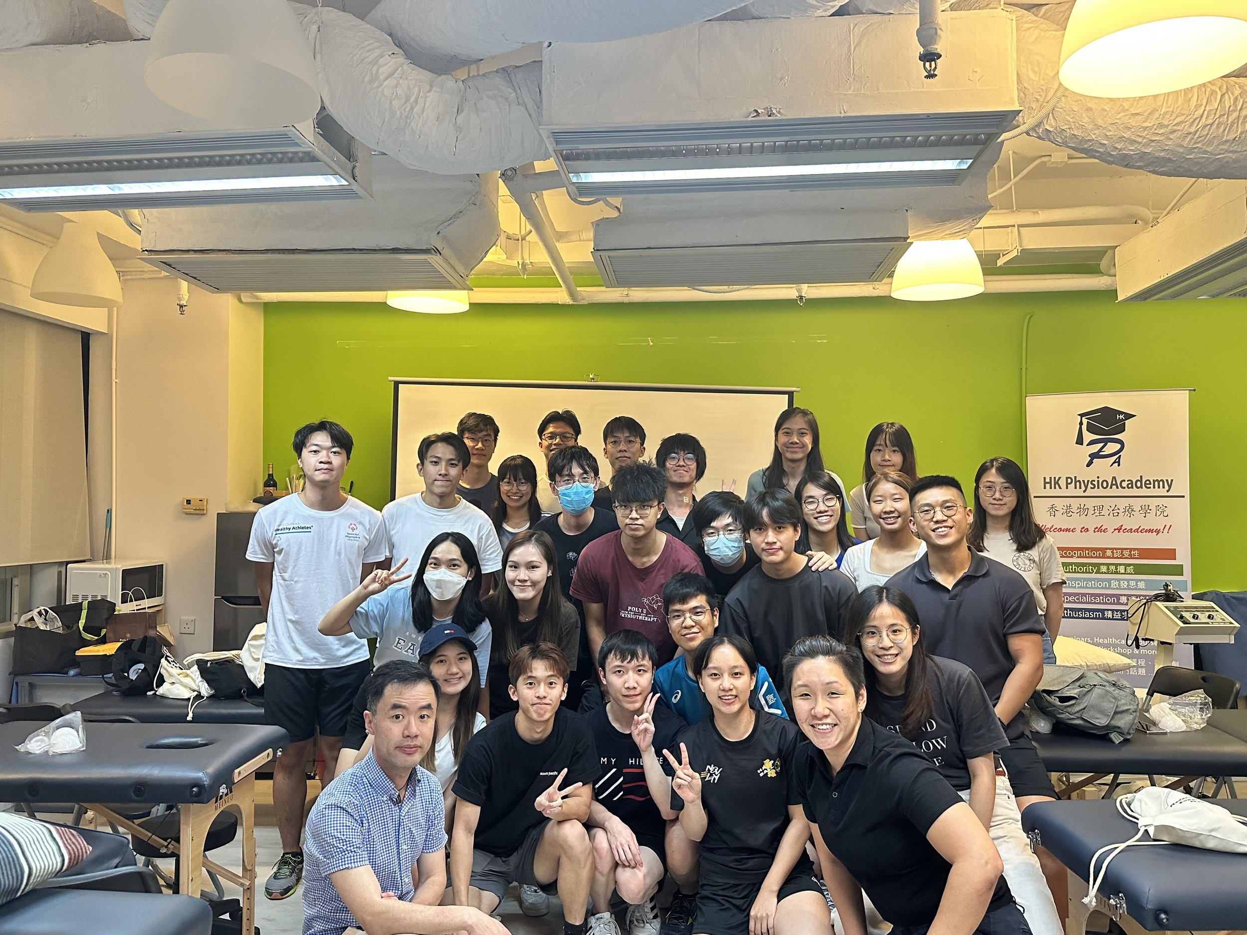 A group of photo of physio students after joining Physio Kenny Yu's fascial mobilisation workshop since 2016. This photo took in 2024 and students think they learned a lot and its a very practical techniques with great clinical reasoning sharing