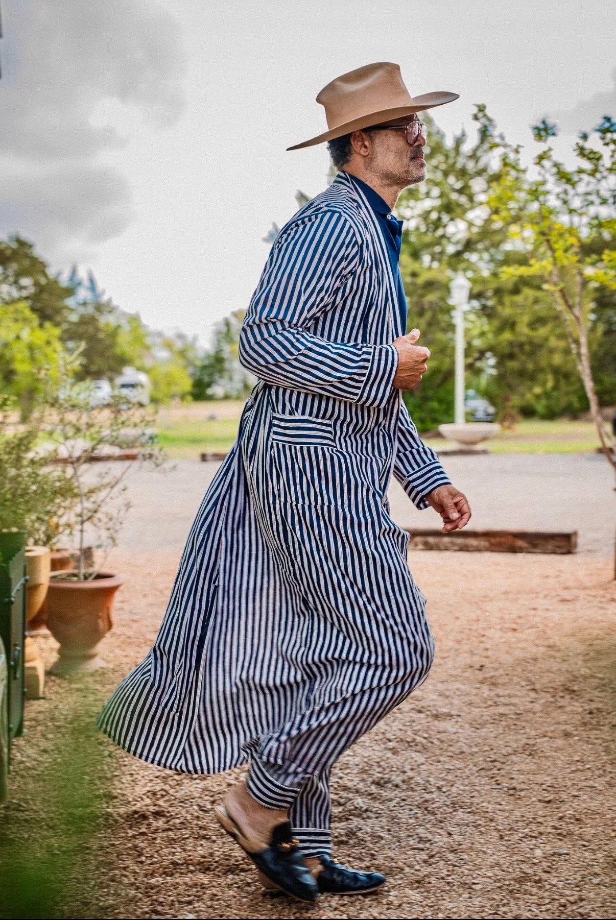 CLICK TO SHOP FRENCH TICKING SET