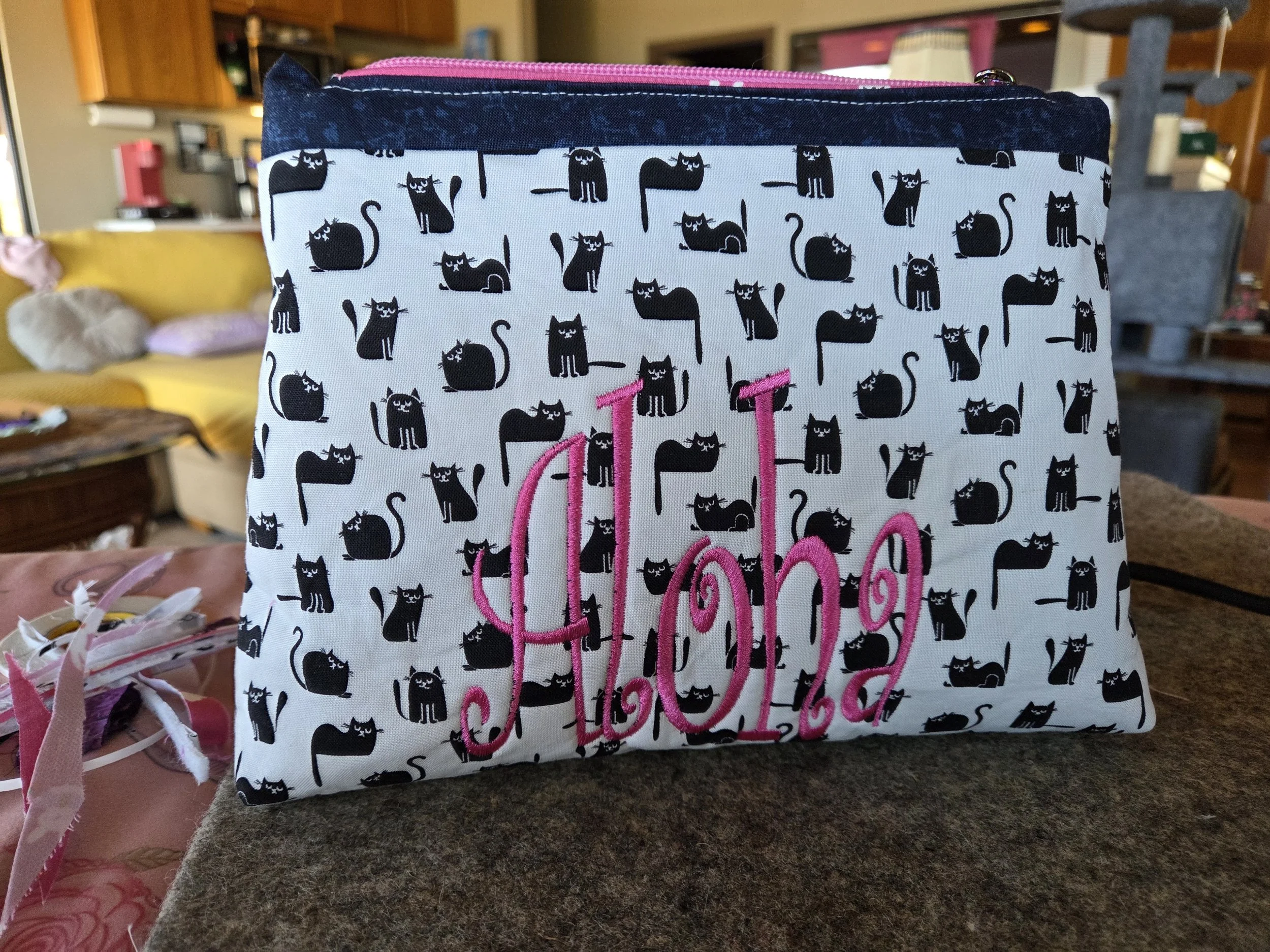 Custom Aloha pouch