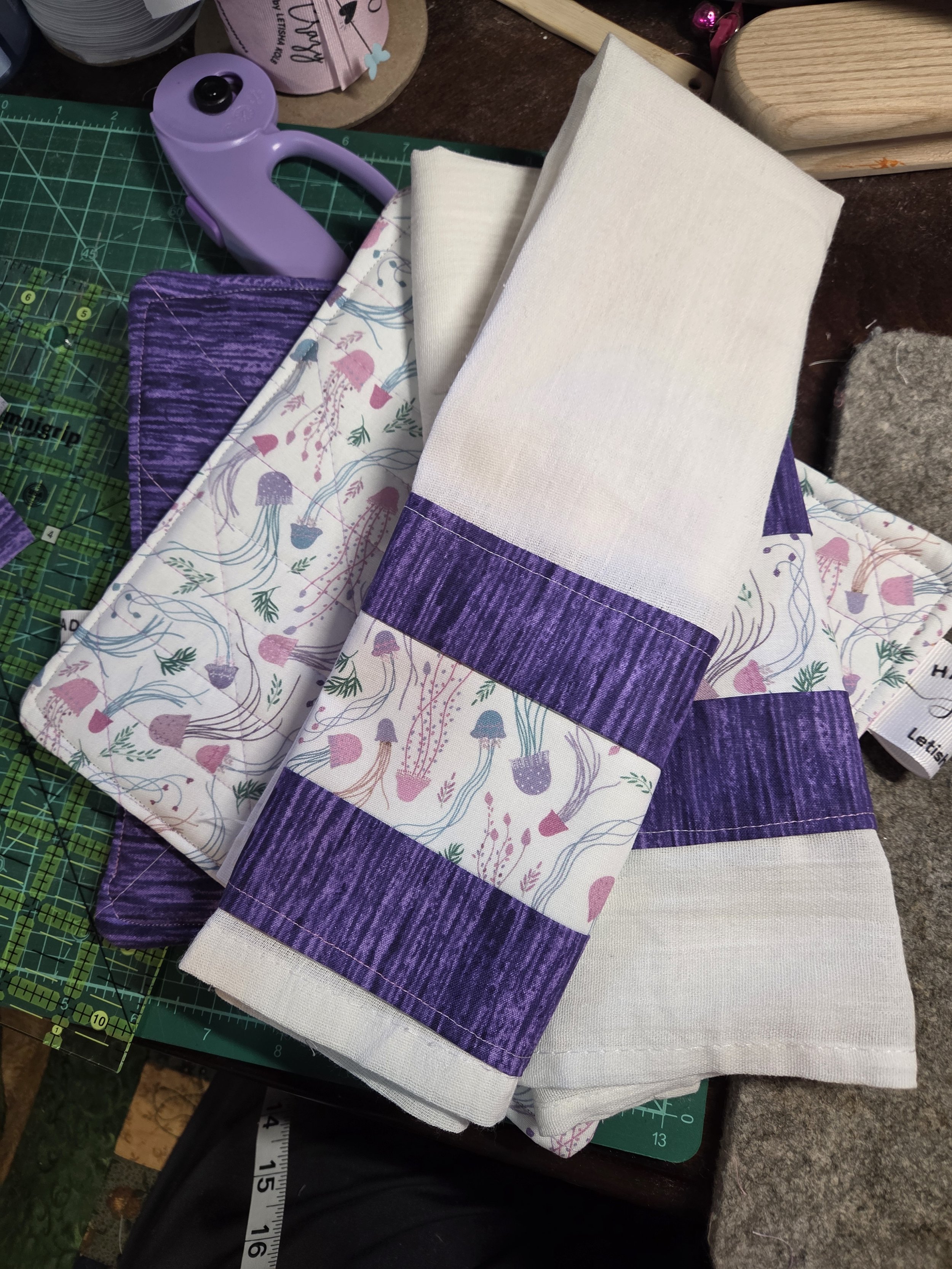 Towel and hot pad set