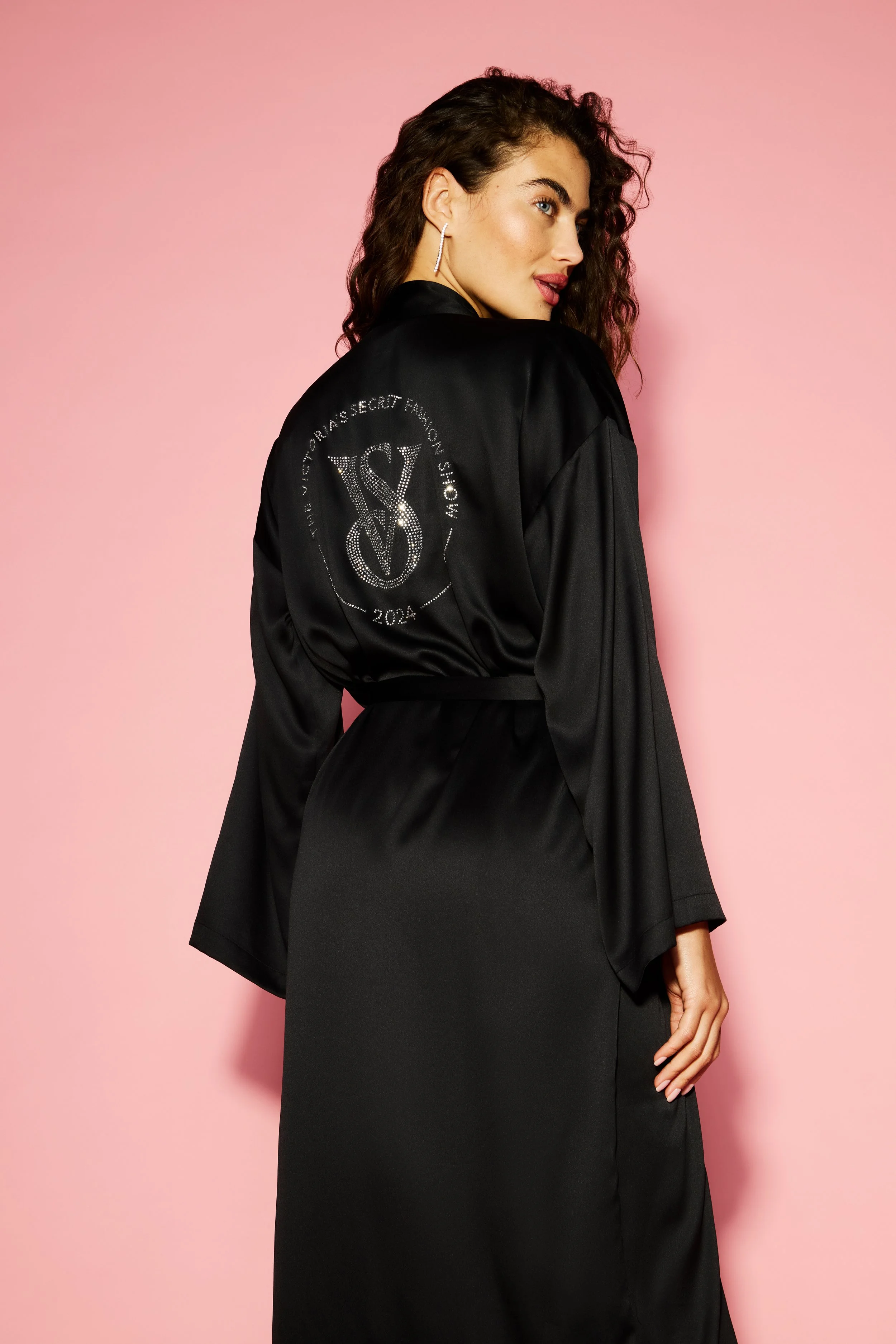 VIC169_LOOK 12_Detail_1.jpg