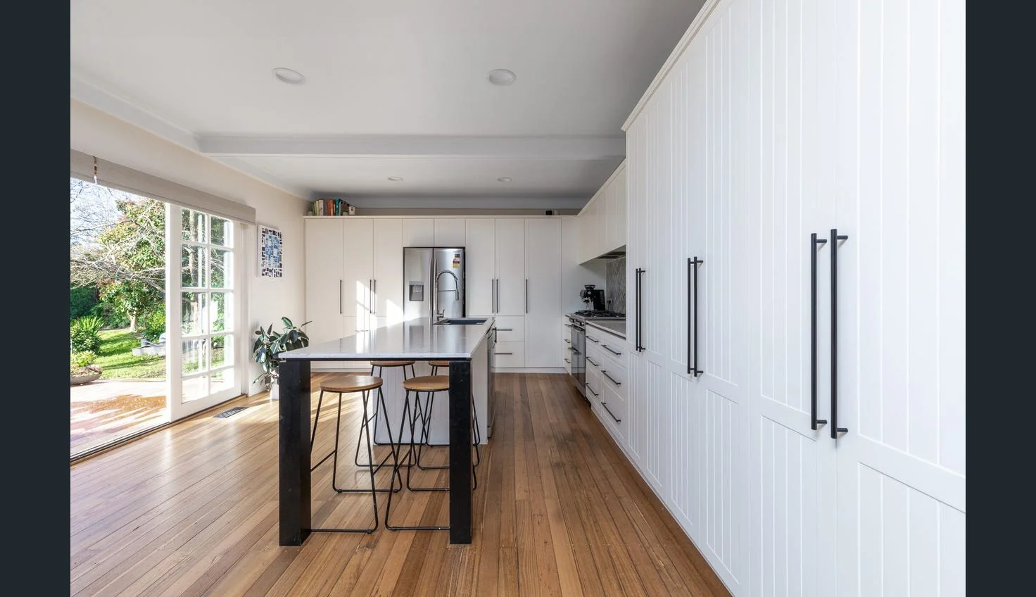 2b kitchen.jpg