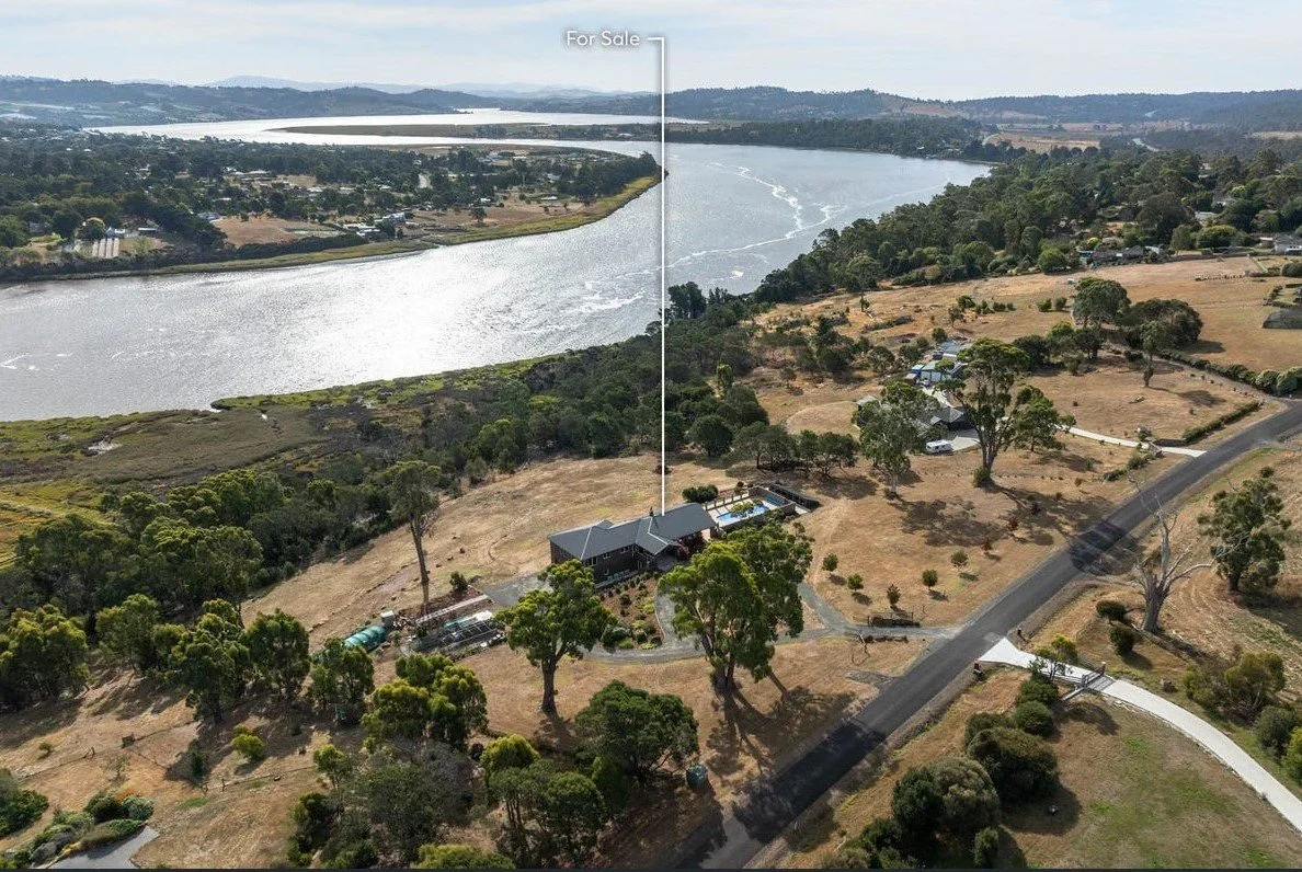 High-End Lifestyle Property Set on Riverfront Acreage
