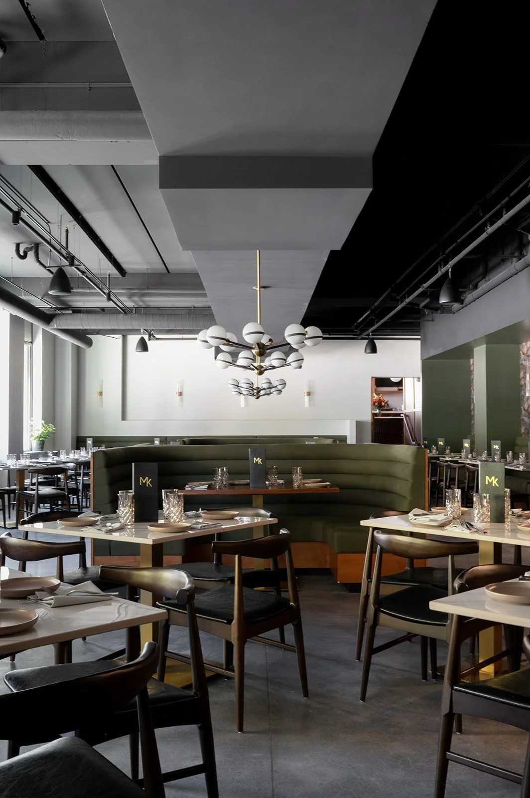 MK x HI Glen Ellyn Restaurant 4.jpg