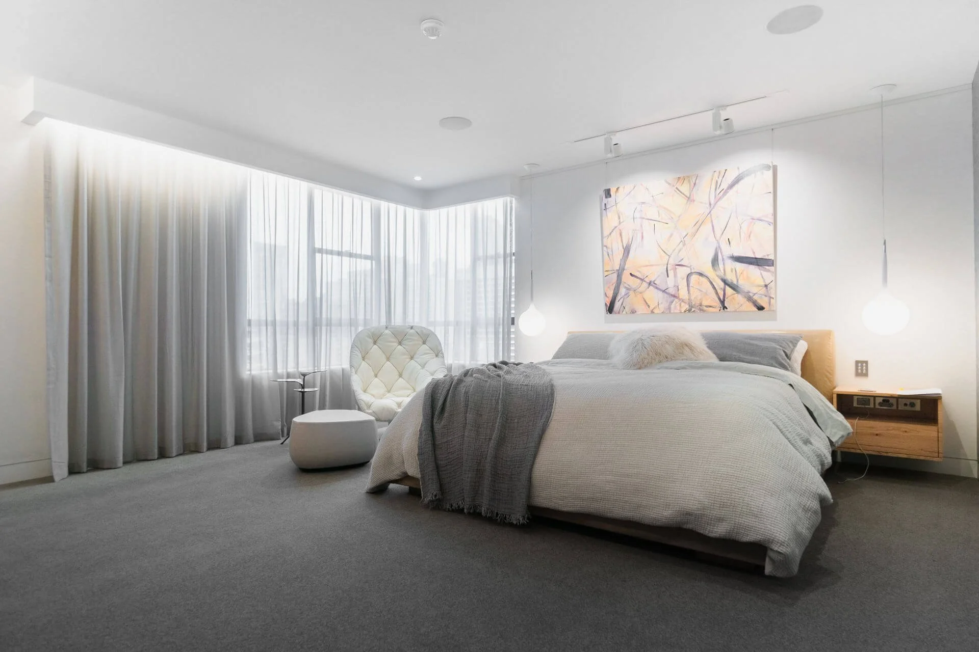 Guccione_Window_Furnishings_DSC06825.jpg