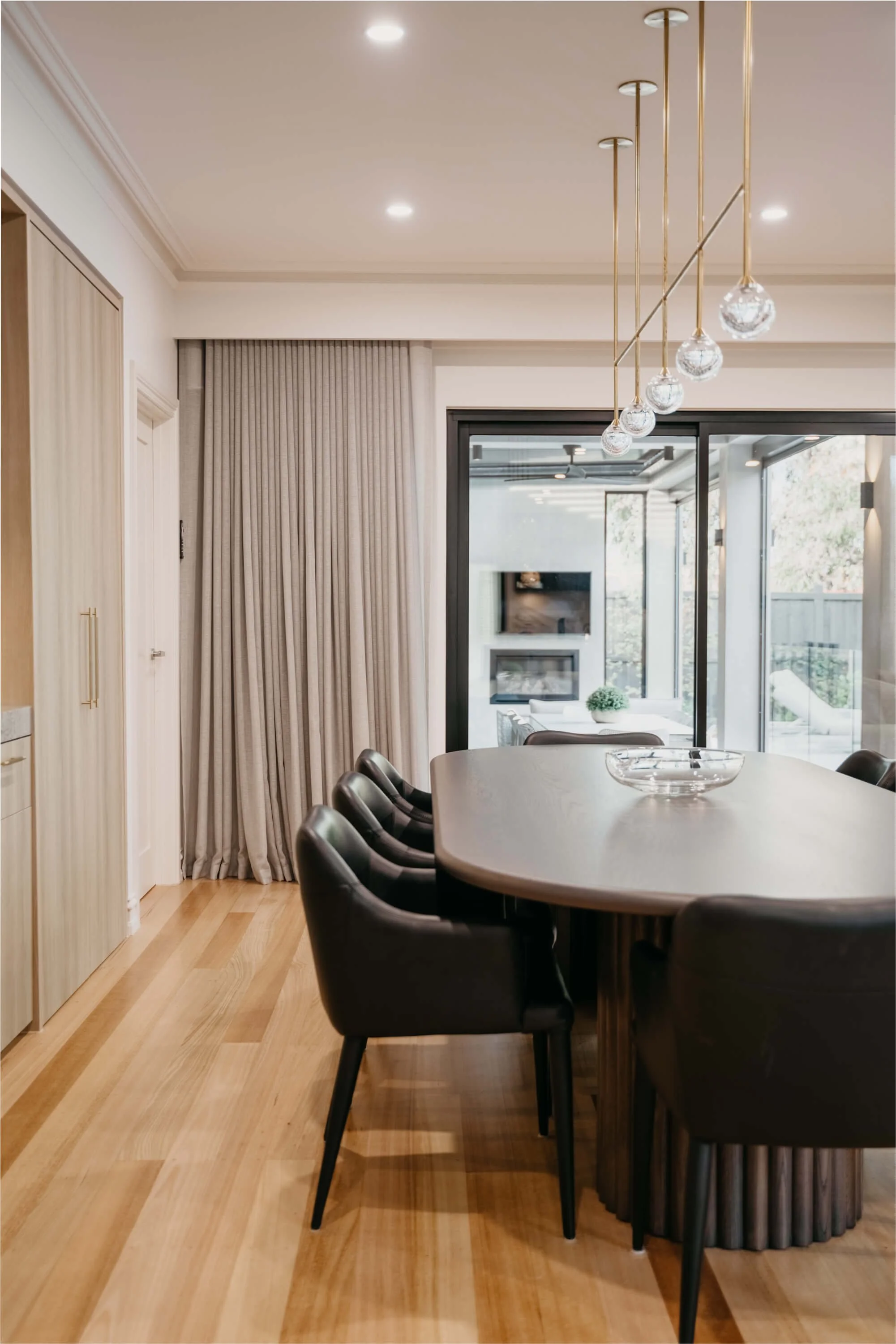 Guccione_Window_Furnishings_DSC08770-HDR.jpg