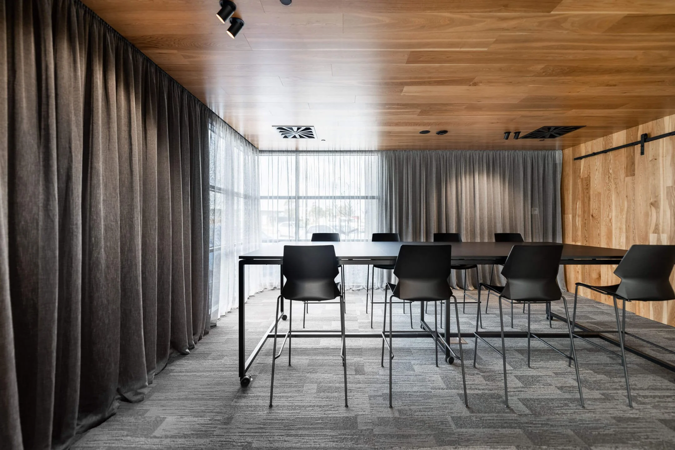 Guccione_Window_Furnishings_BFD_18.jpg