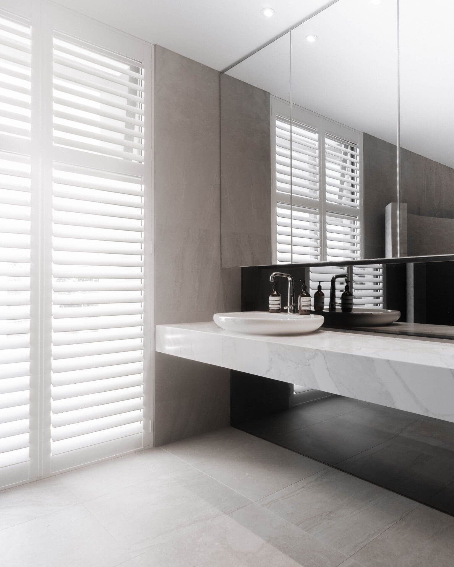 Guccione_Window_Furnishings_DSC07216.jpg