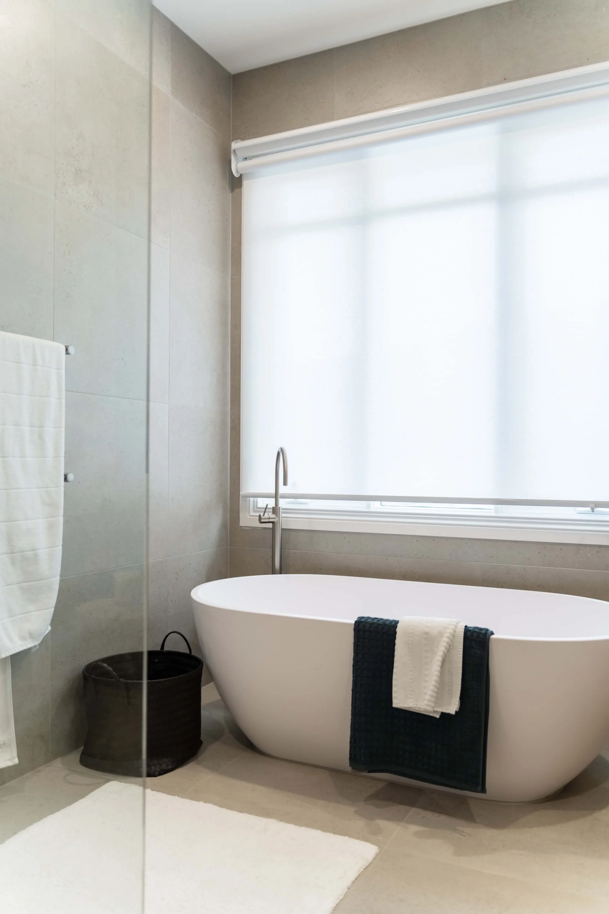 Guccione_Window_Furnishings_DSC08886-HDR.jpg