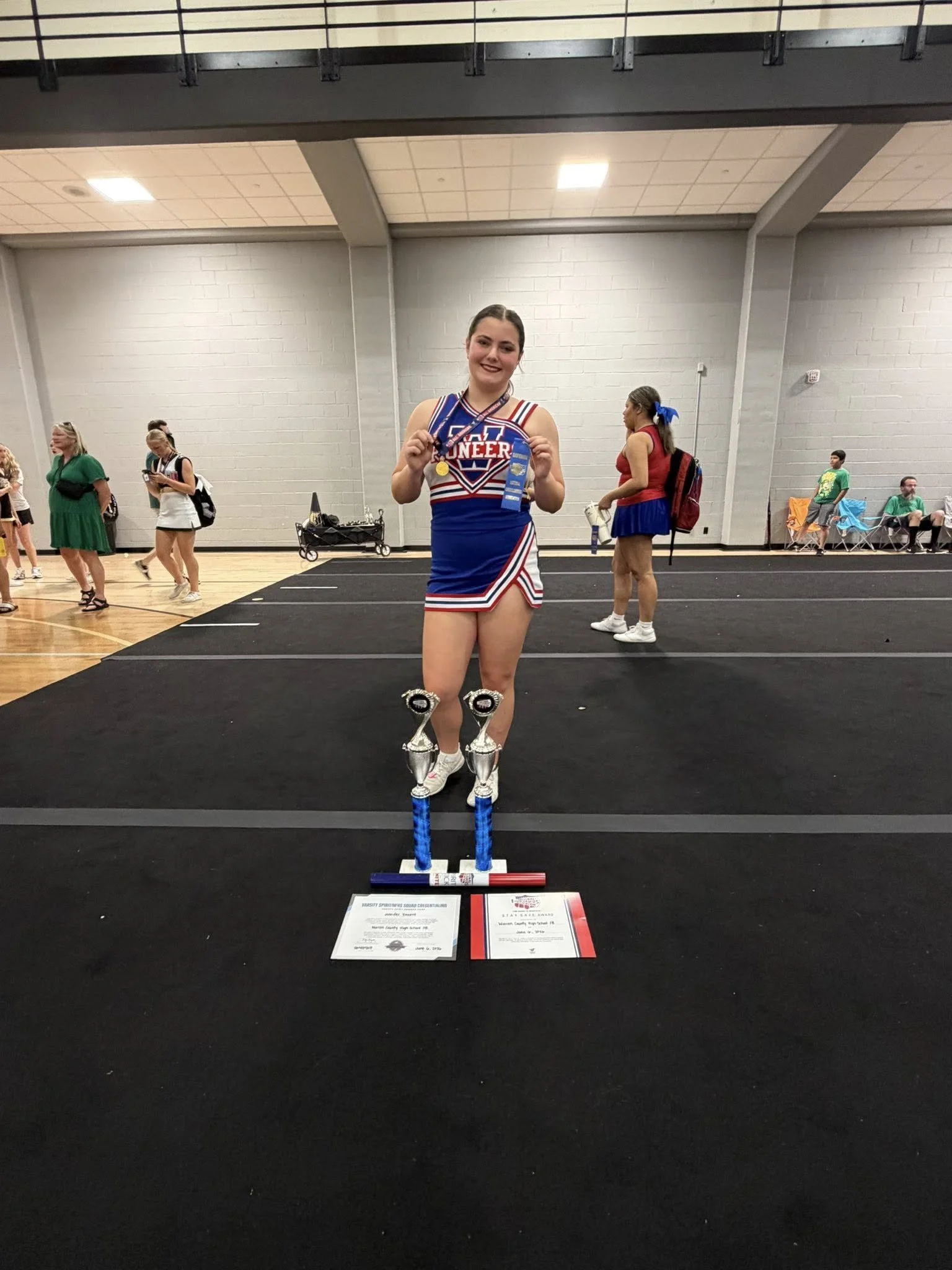 Schofner earns all-American status