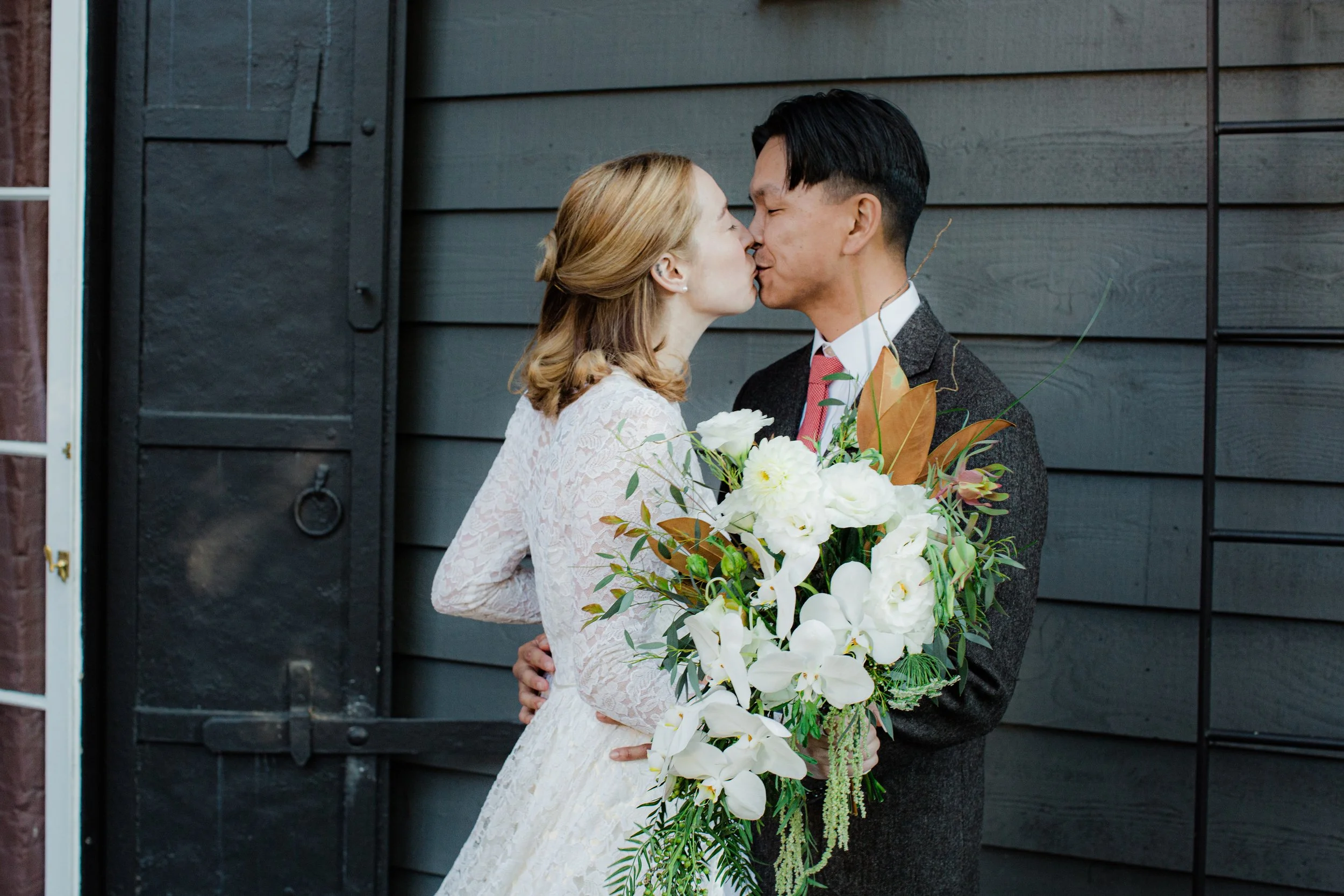 Wedding Flowers at The National Exchange Hotel, Nevada City's Most Iconic Wedding Venue